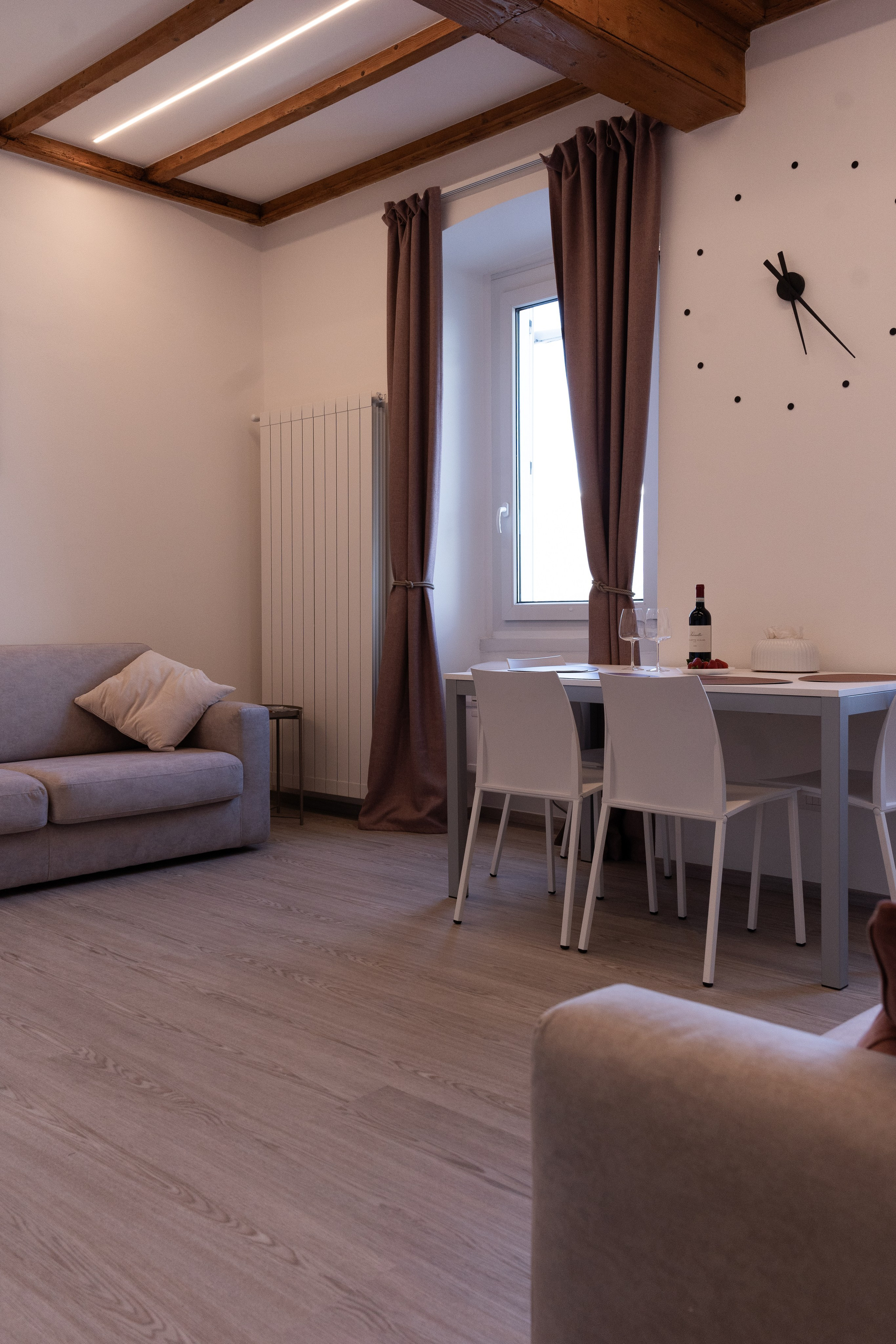 Lake Maggiore apartment. PHOTOGRAPHER IN ITALY