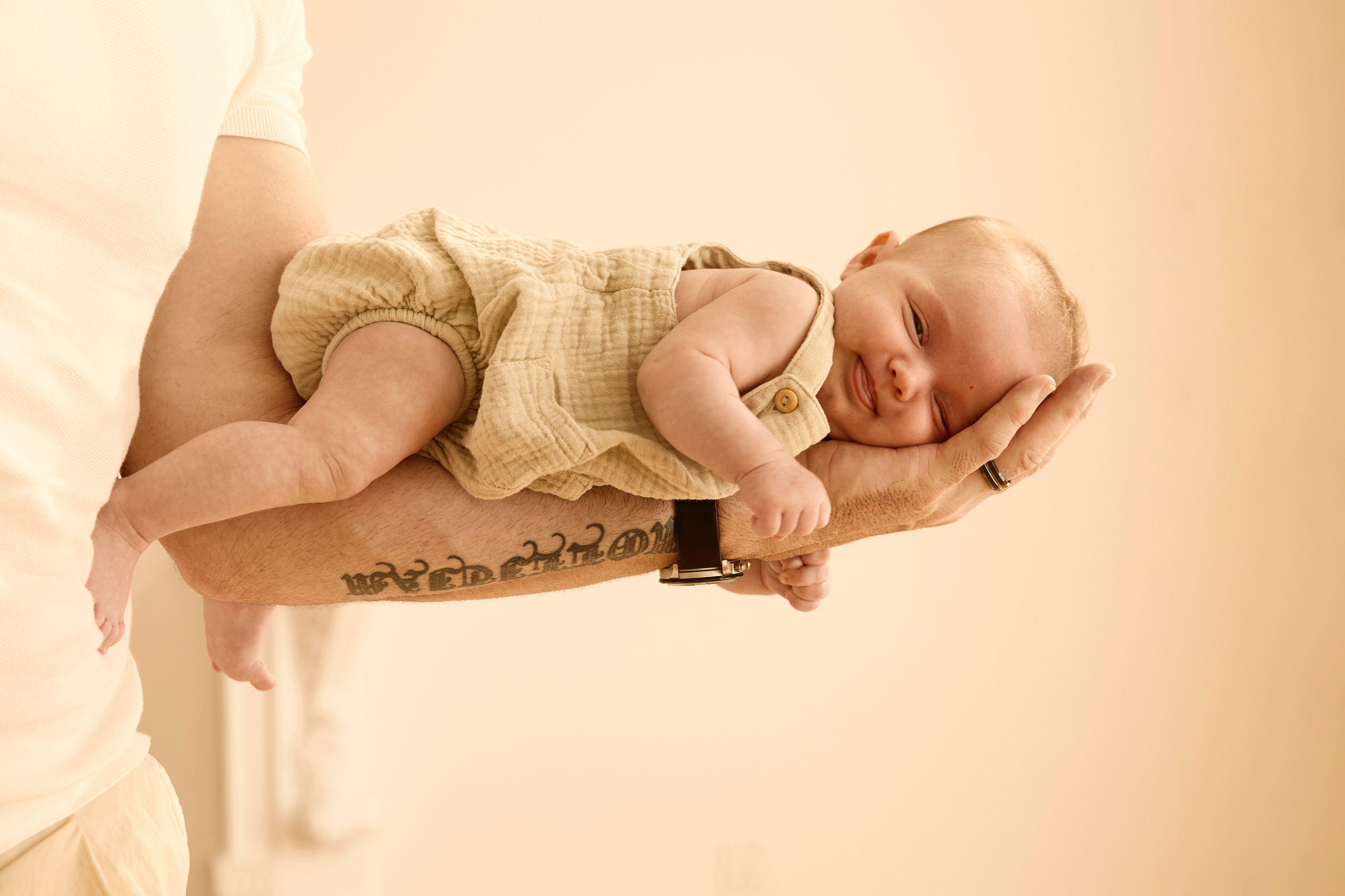 FAMILY. Female Photographer in Dubai