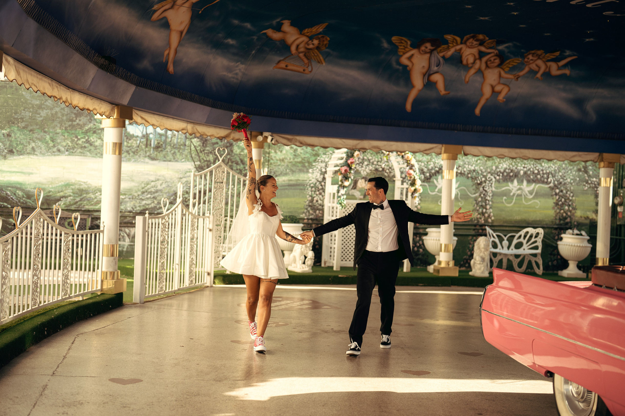 Klara&Marsel. Wedding & elopement photographer Viktoriya Kravtsov. Las Vegas