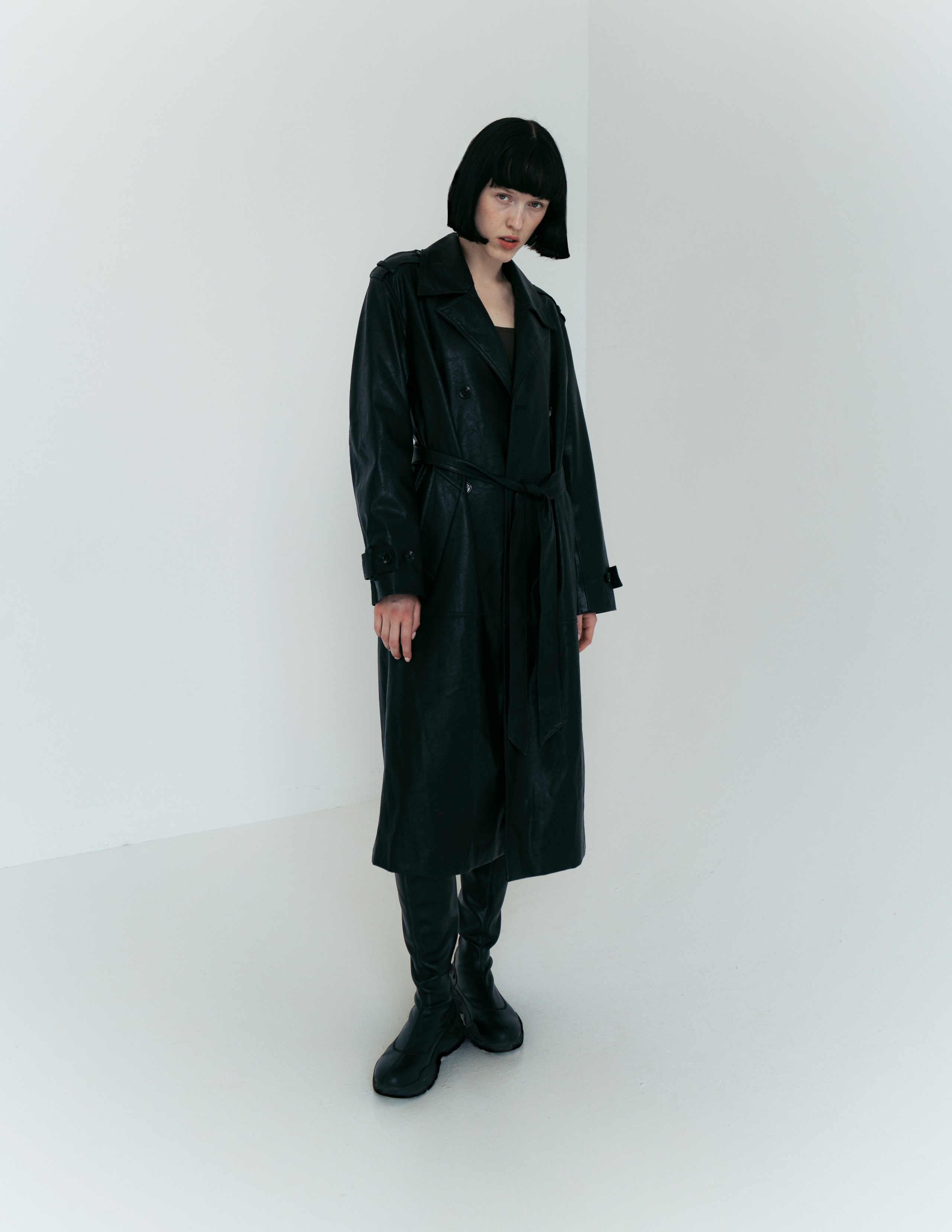 Q. Alisha Geva женский портретный фотограф в Дубае