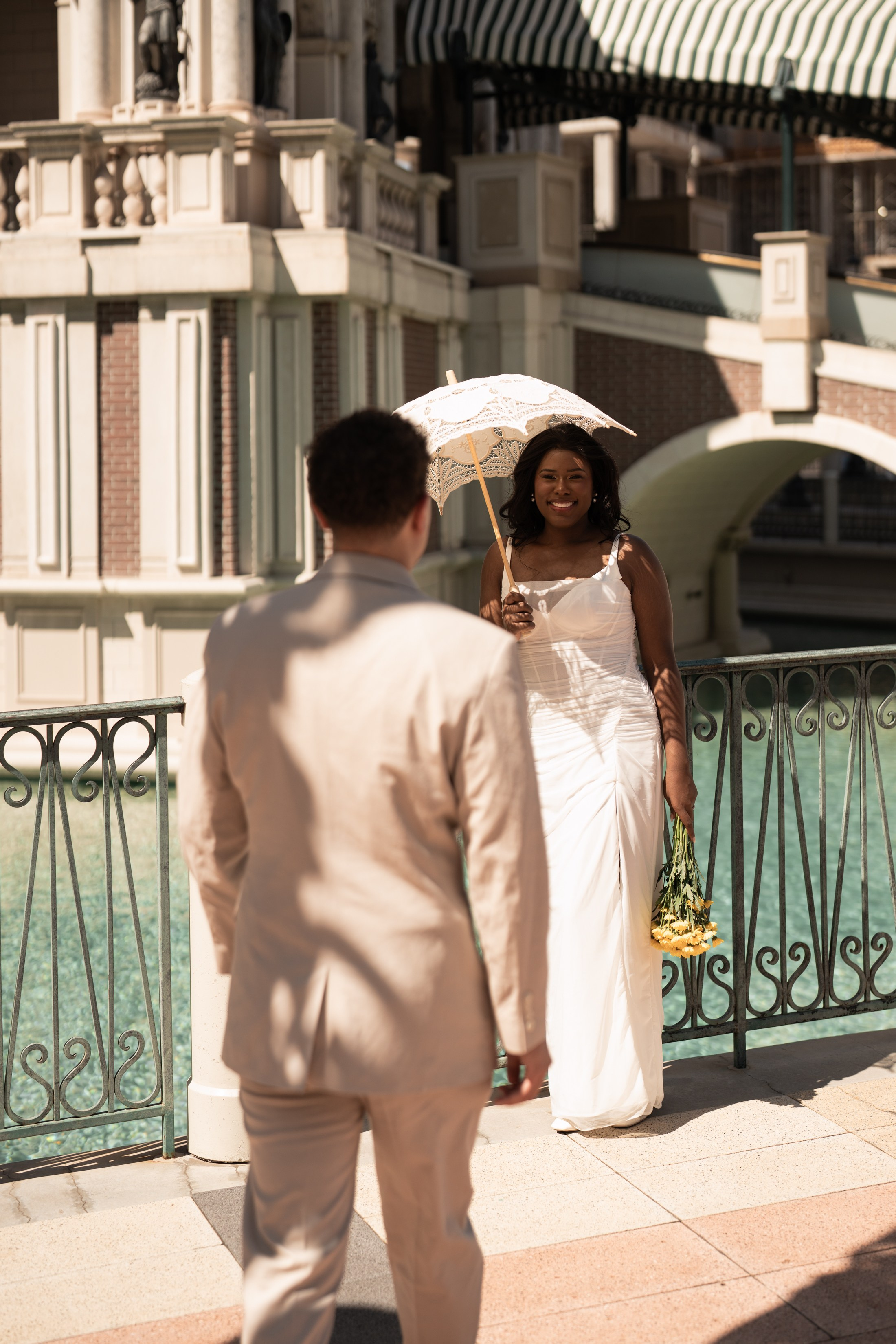 Gigi&Jason. Wedding & elopement photographer Viktoriya Kravtsov. Las Vegas