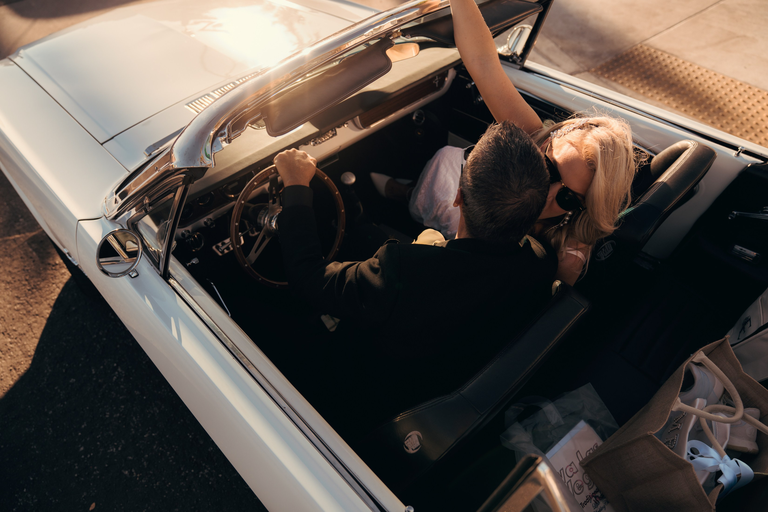 Steve&Dee. Wedding & elopement photographer Viktoriya Kravtsov. Las Vegas