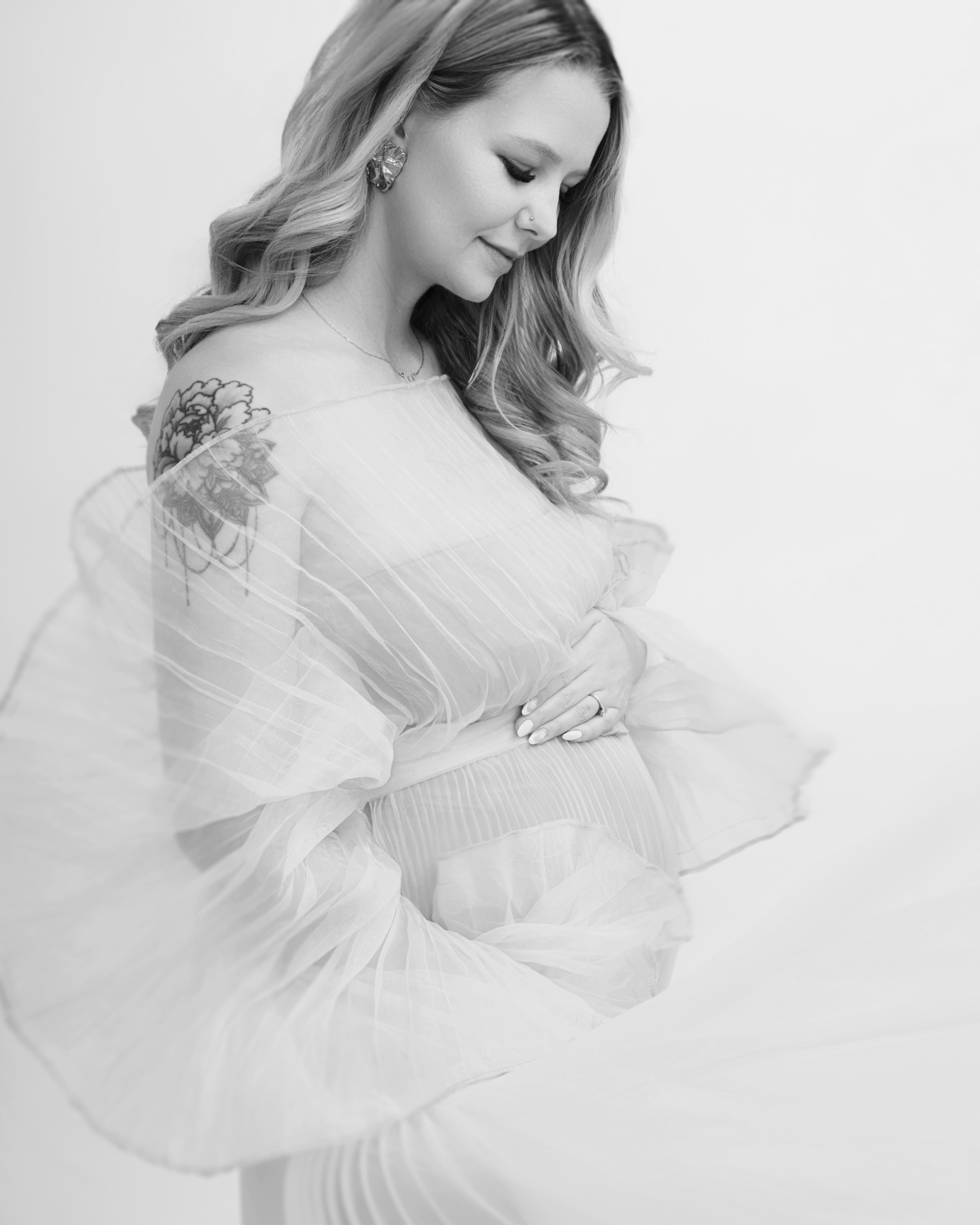 Maternity | Sierra. Shtatolkina Studio | Private Photo studio in South Jordan. Portrait, Maternity & Headshot Photography in South Jordan, Utah