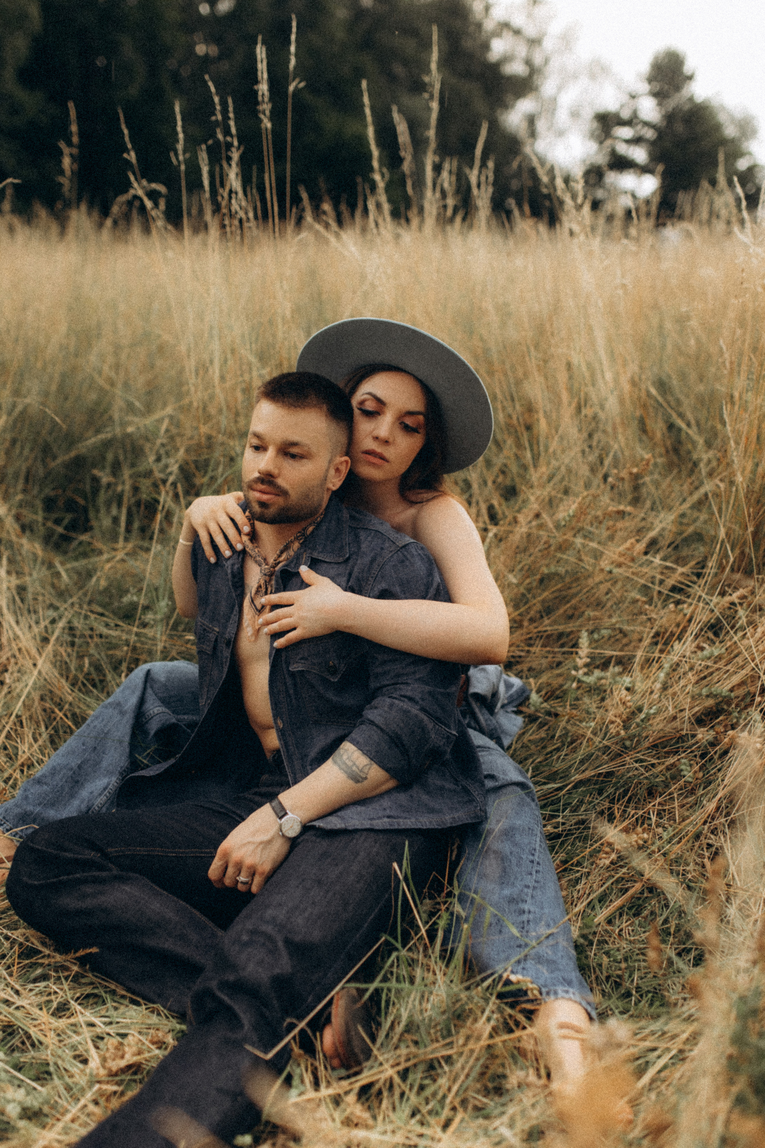 Western Style Photoshooting an einem Regentag in der Schweiz. Familien- & Hochzeitsfotografin Schweiz. Valeria Diaz in Zürich und Umgebung