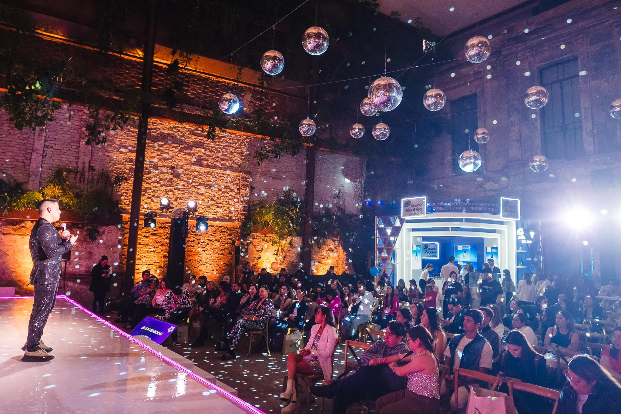 Dermacamp / Chapulin Agency. Wedding and family photographer in Mexico City