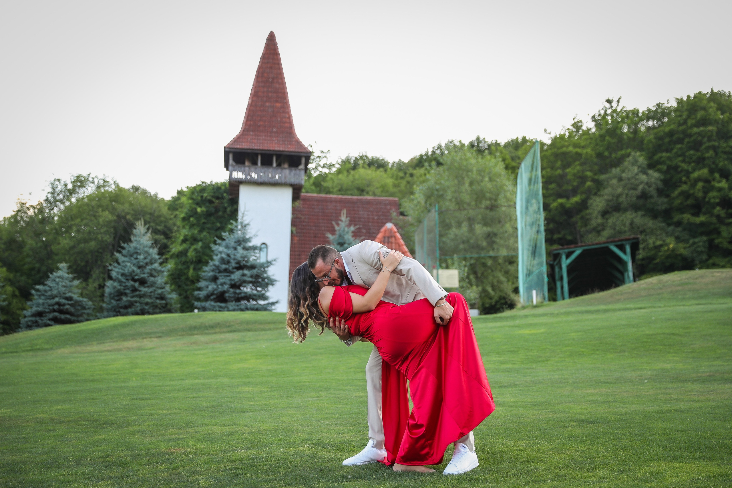 Nunta Anastasiei și a lui Ionuț de la SunGarden Cluj-Napoca a fost o “nunta de vis”. Rares Bucur is a professional wedding photographer based in Cluj-Napoca, Romania, specializing in wedding photography