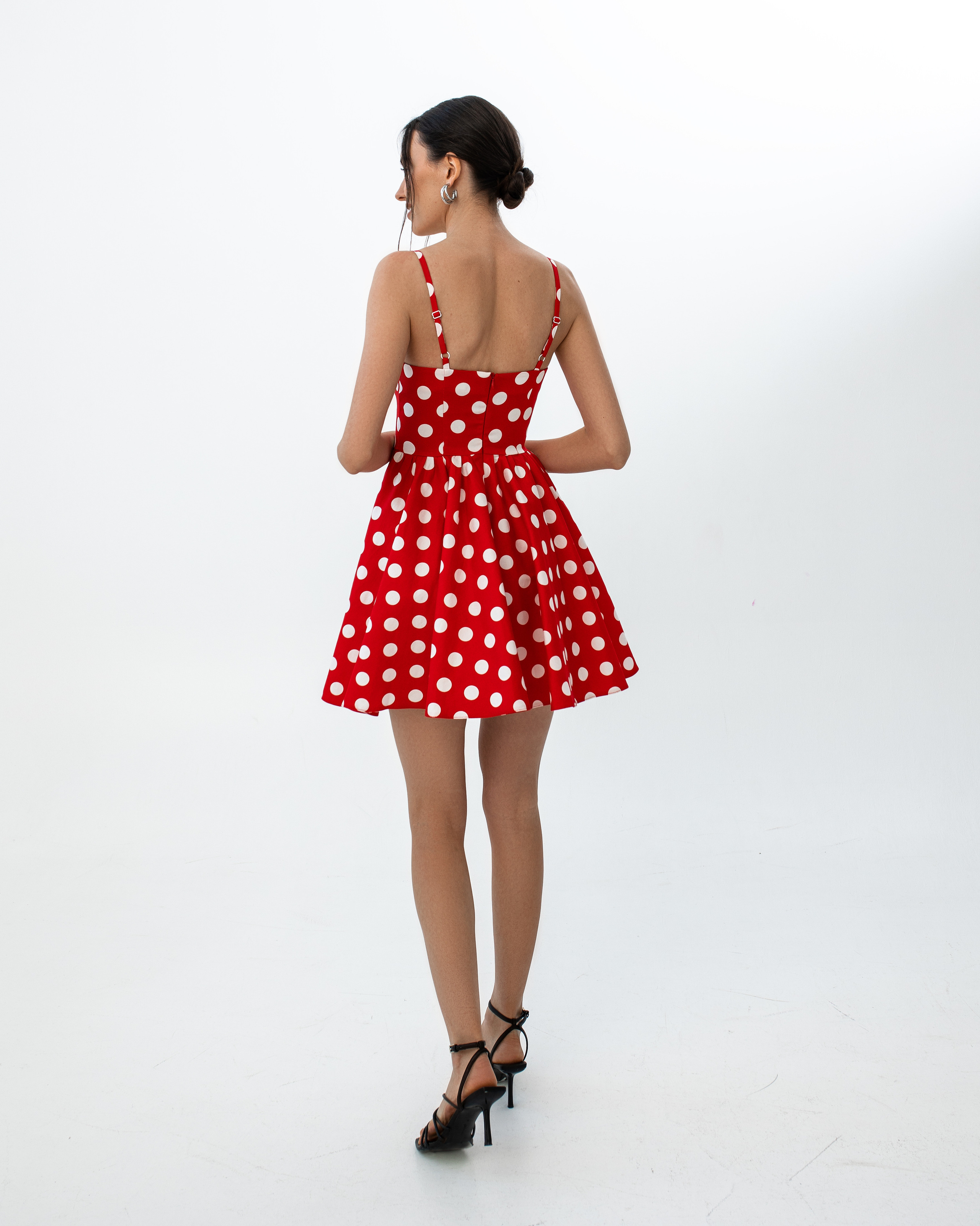 Съёмка для шоурума. Портретный и контент фотограф в Нидерландах Ольга Лыткина