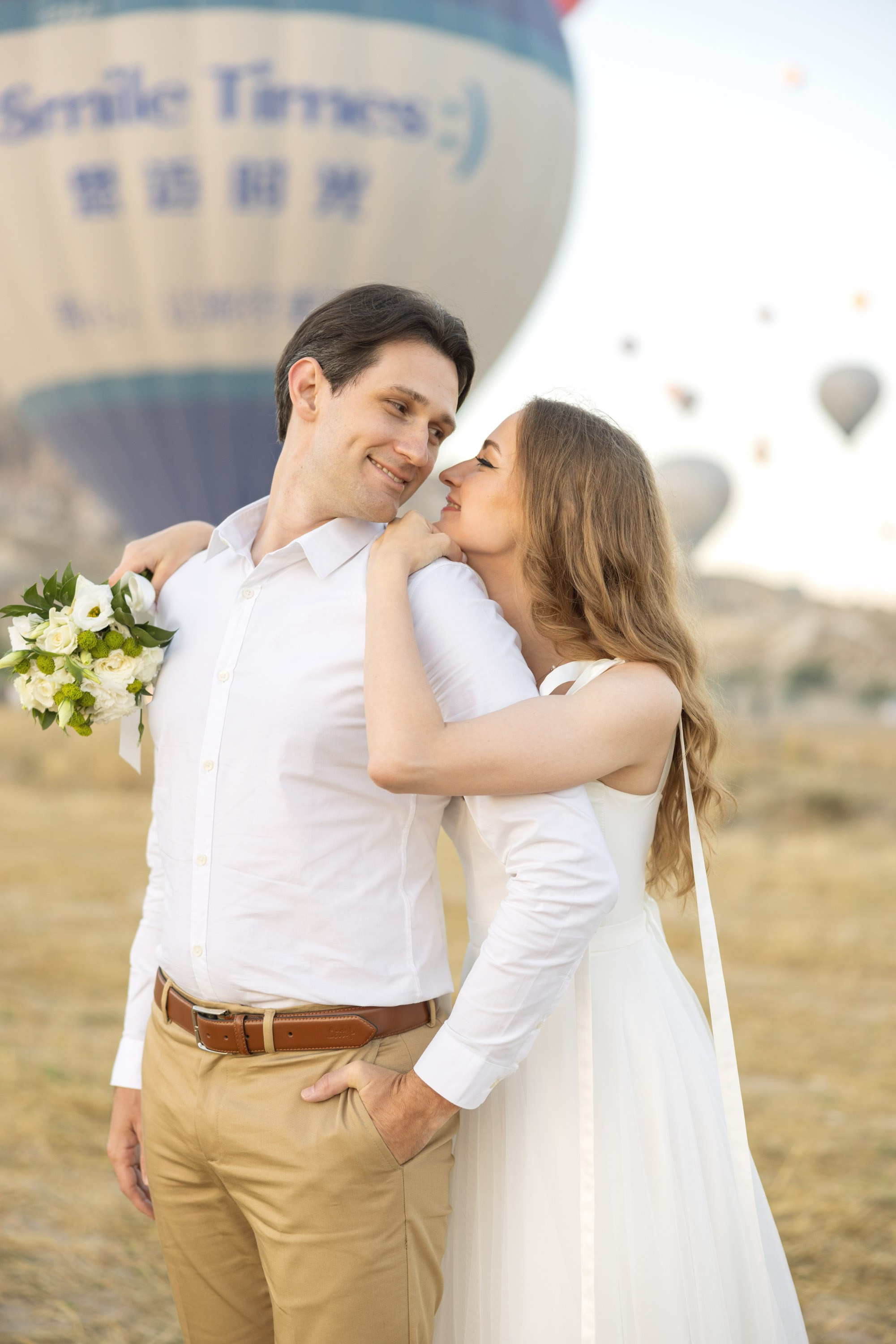 Wedding photo shoot in cappadocia. Julia Ganch I Fashion Wedding Photography I Cappadocia Turkey