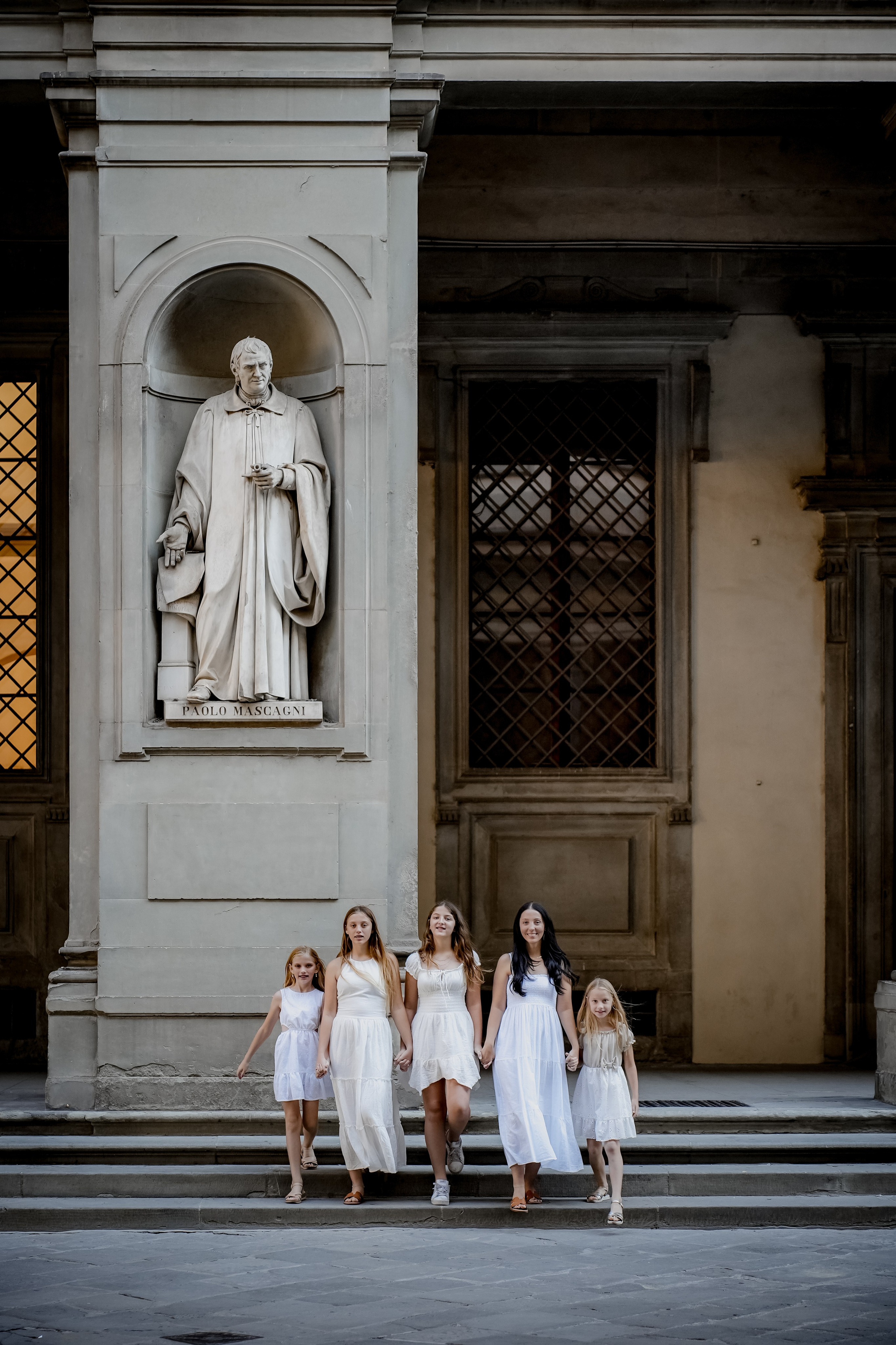 Stella & Family. Wedding Photographer in Italy