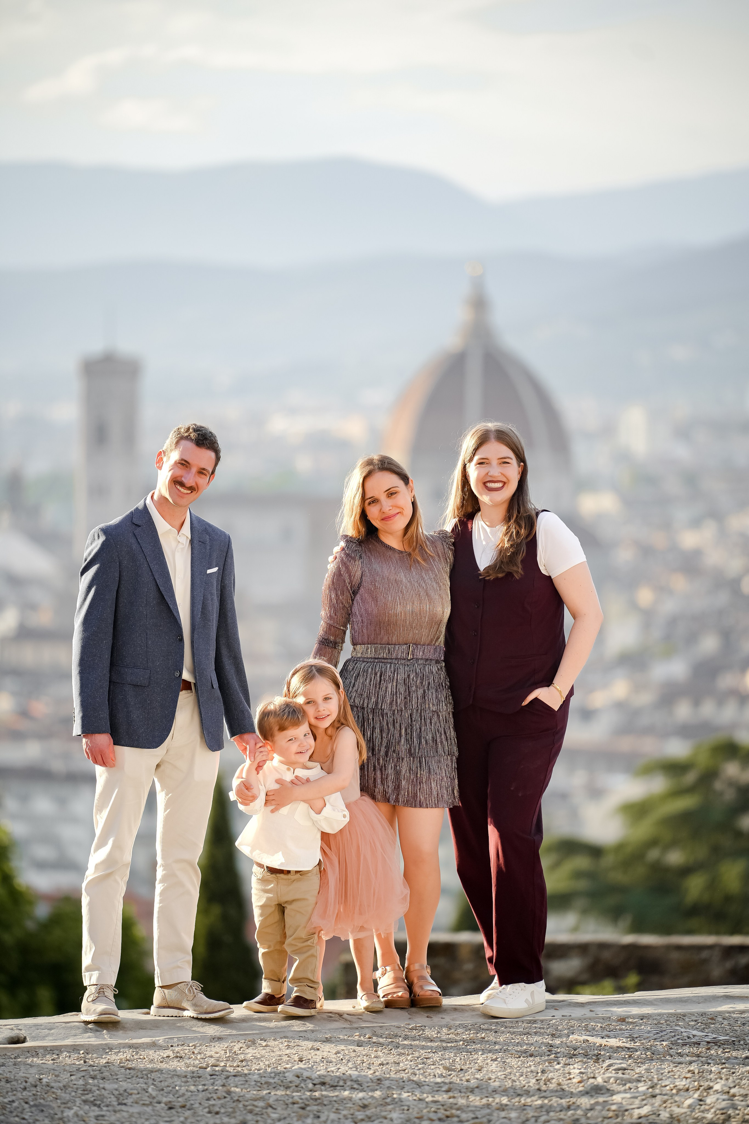 Jessica & Family. Wedding Photographer in Italy