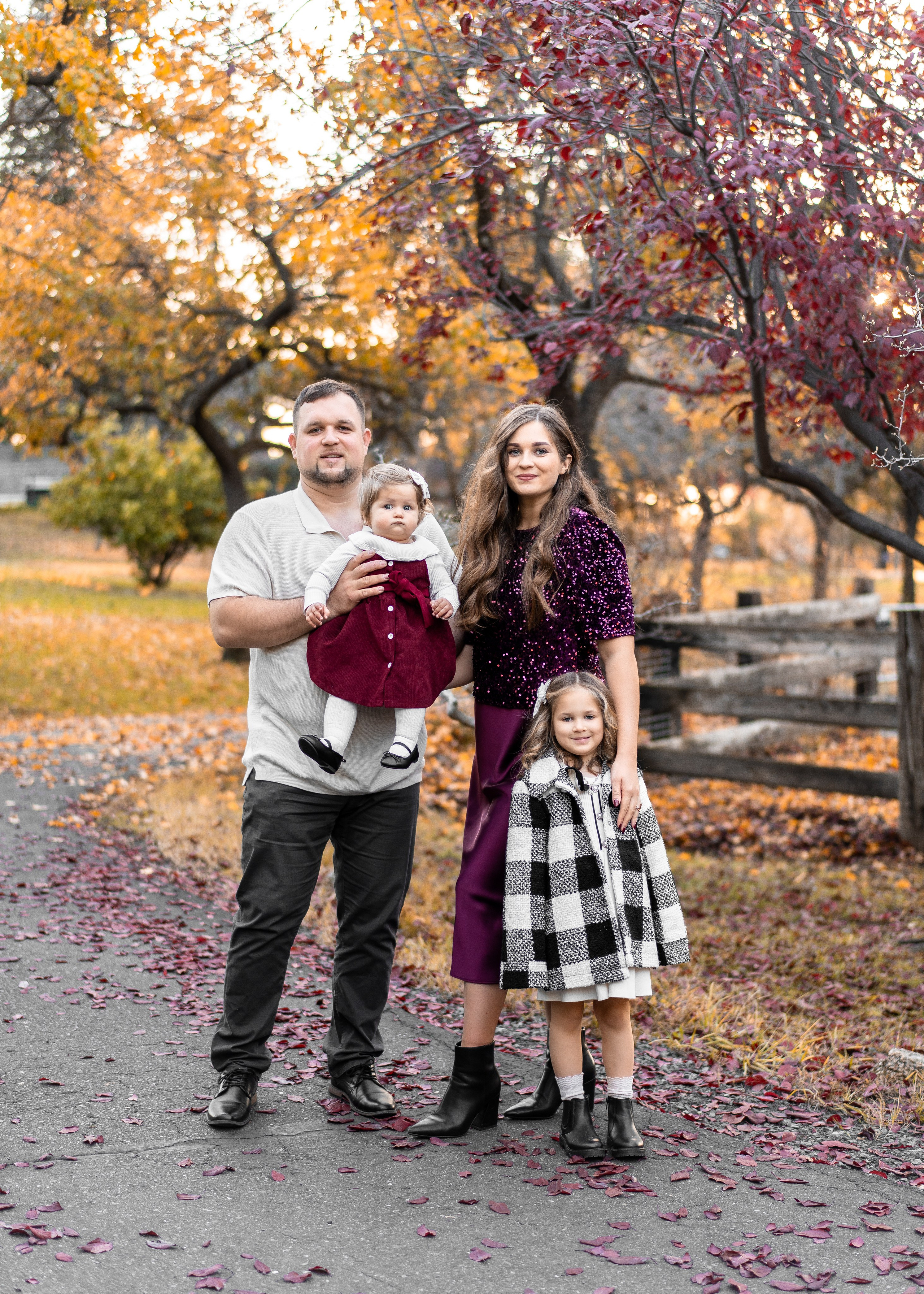 Klyushin family. Family photographer in Sacramento | Sofia Pavenko