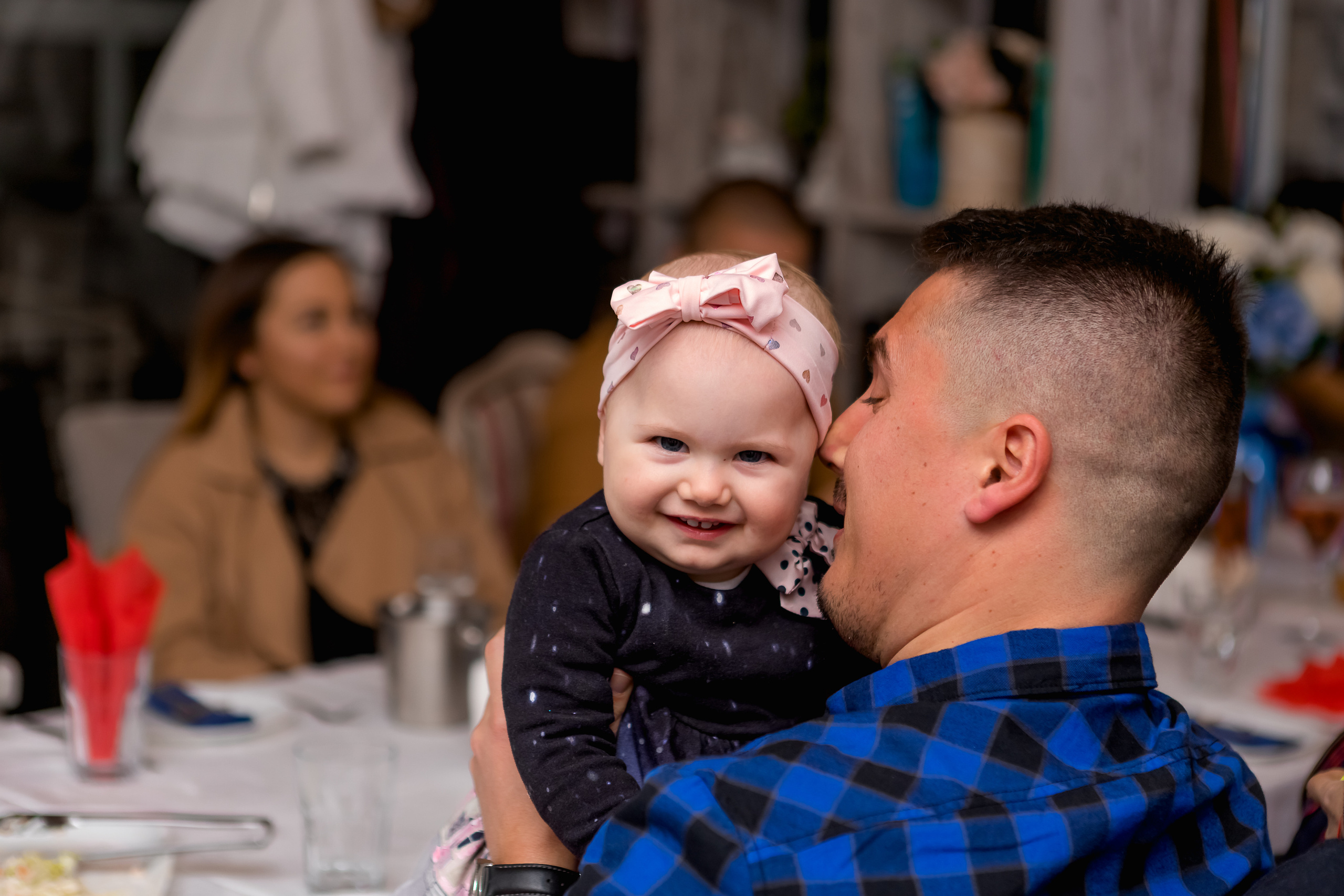 Чеастита ПърВА СВЕЩИЧКА!. Фотограф Ирина Йотова