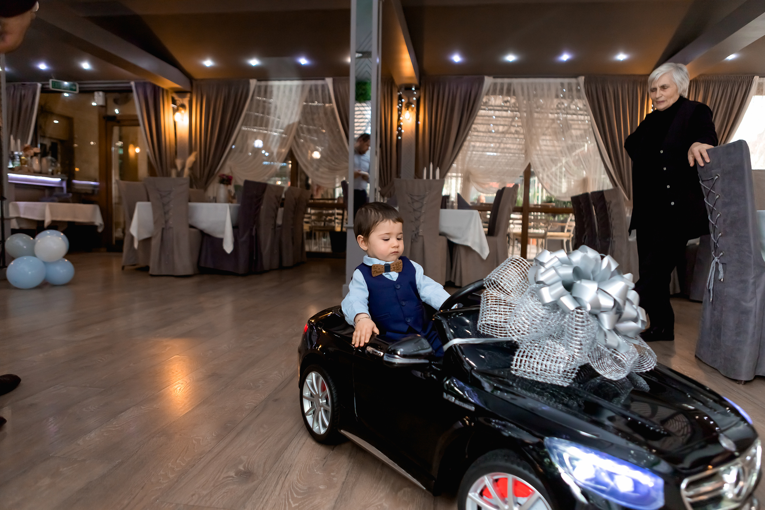 Честита първа свещичка. Фотограф Ирина Йотова