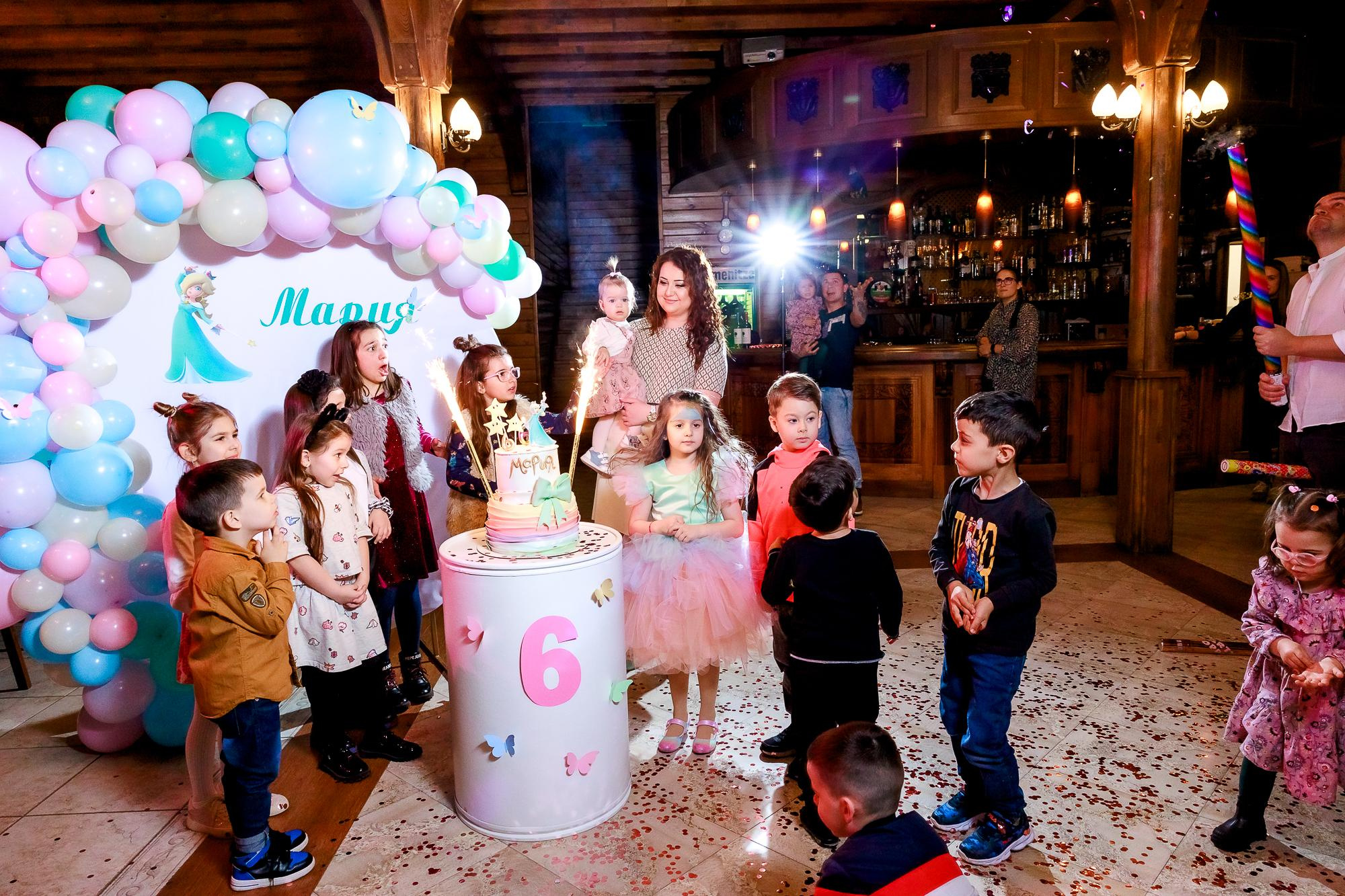 Честит Рожден Ден. Фотограф Ирина Йотова