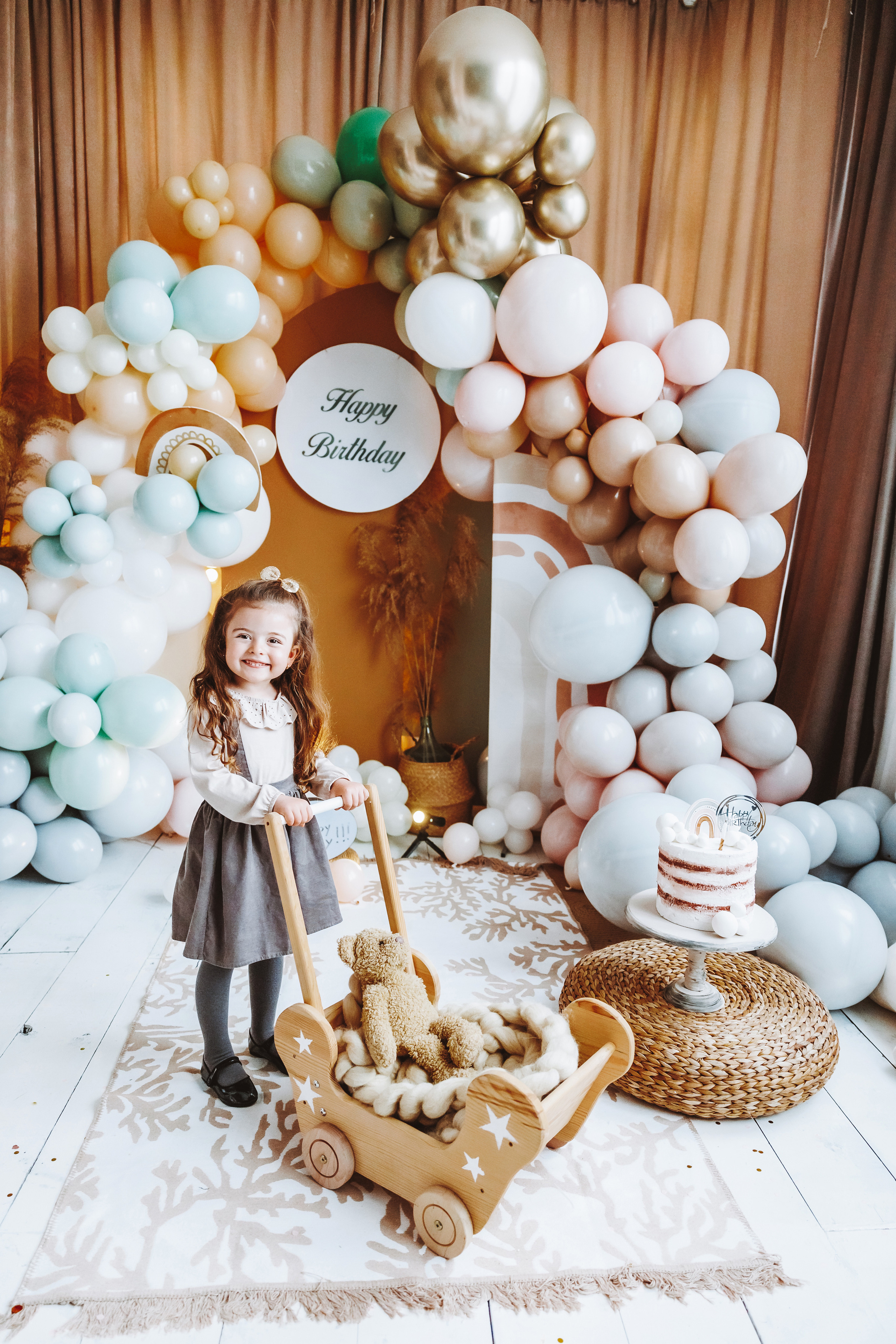 Честит Рожден Ден. Фотограф Ирина Йотова