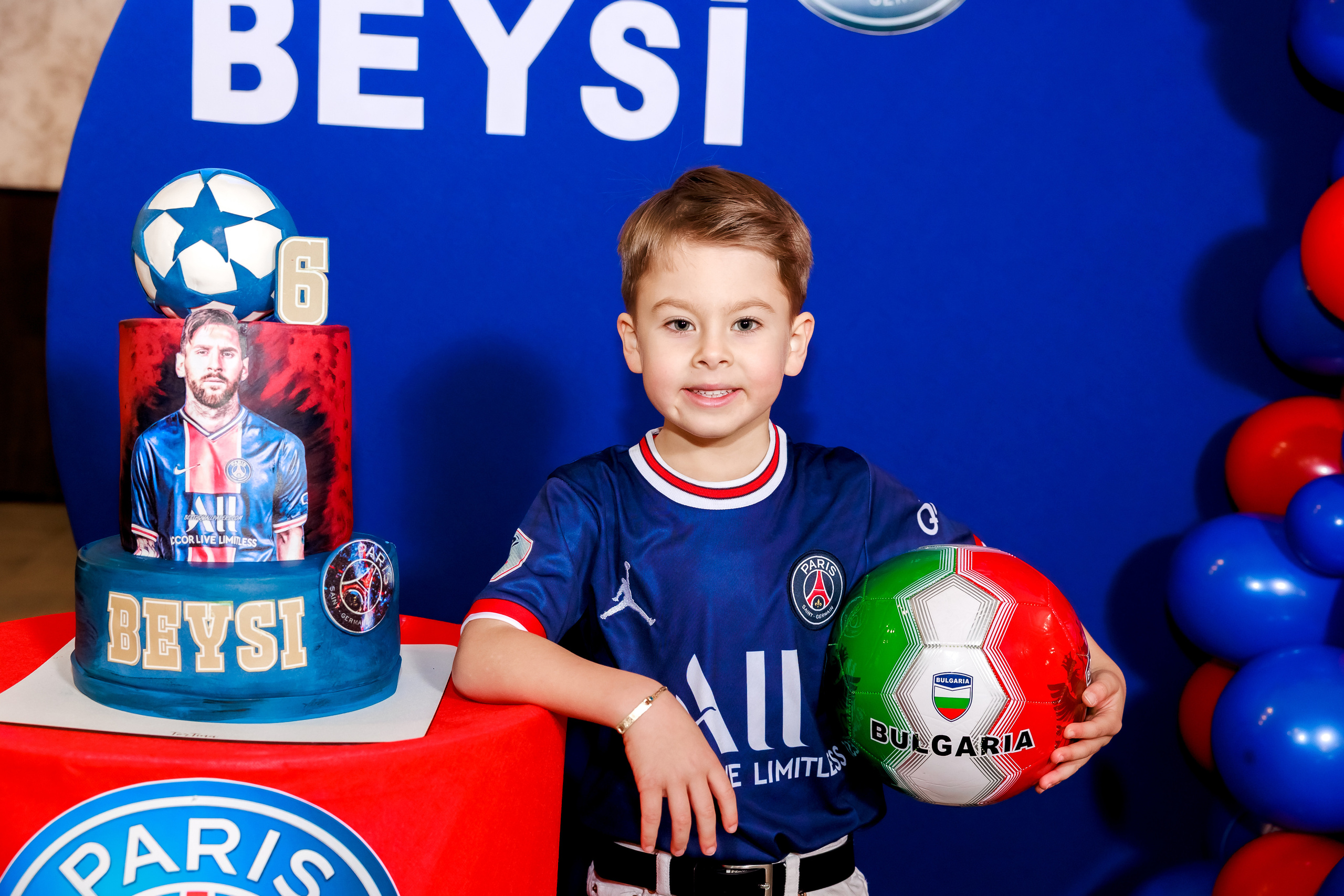 Честит Рожден Ден. Фотограф Ирина Йотова