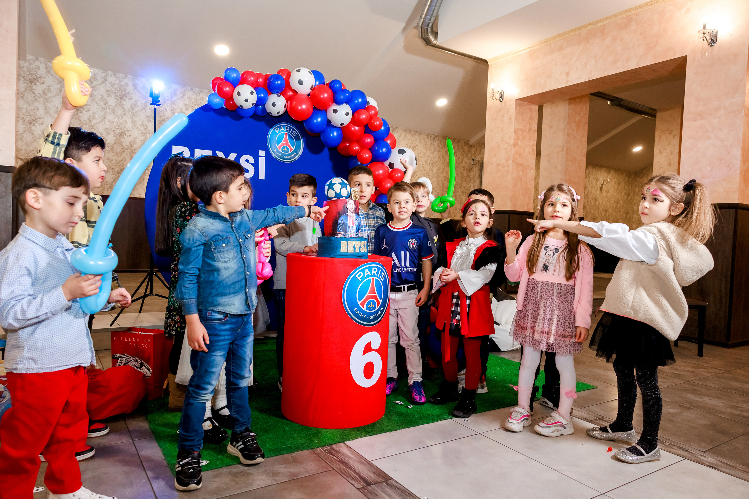 Честит Рожден Ден. Фотограф Ирина Йотова