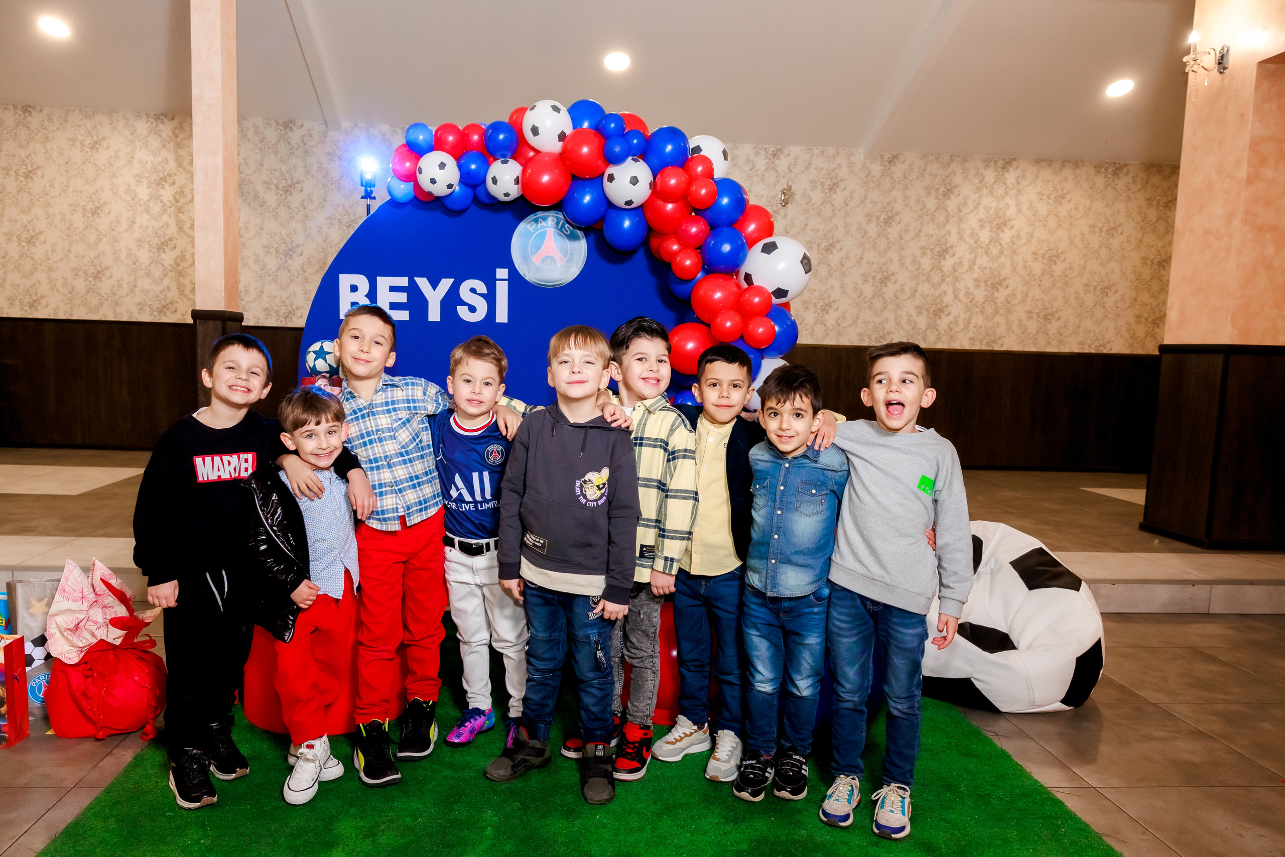 Честит Рожден Ден. Фотограф Ирина Йотова