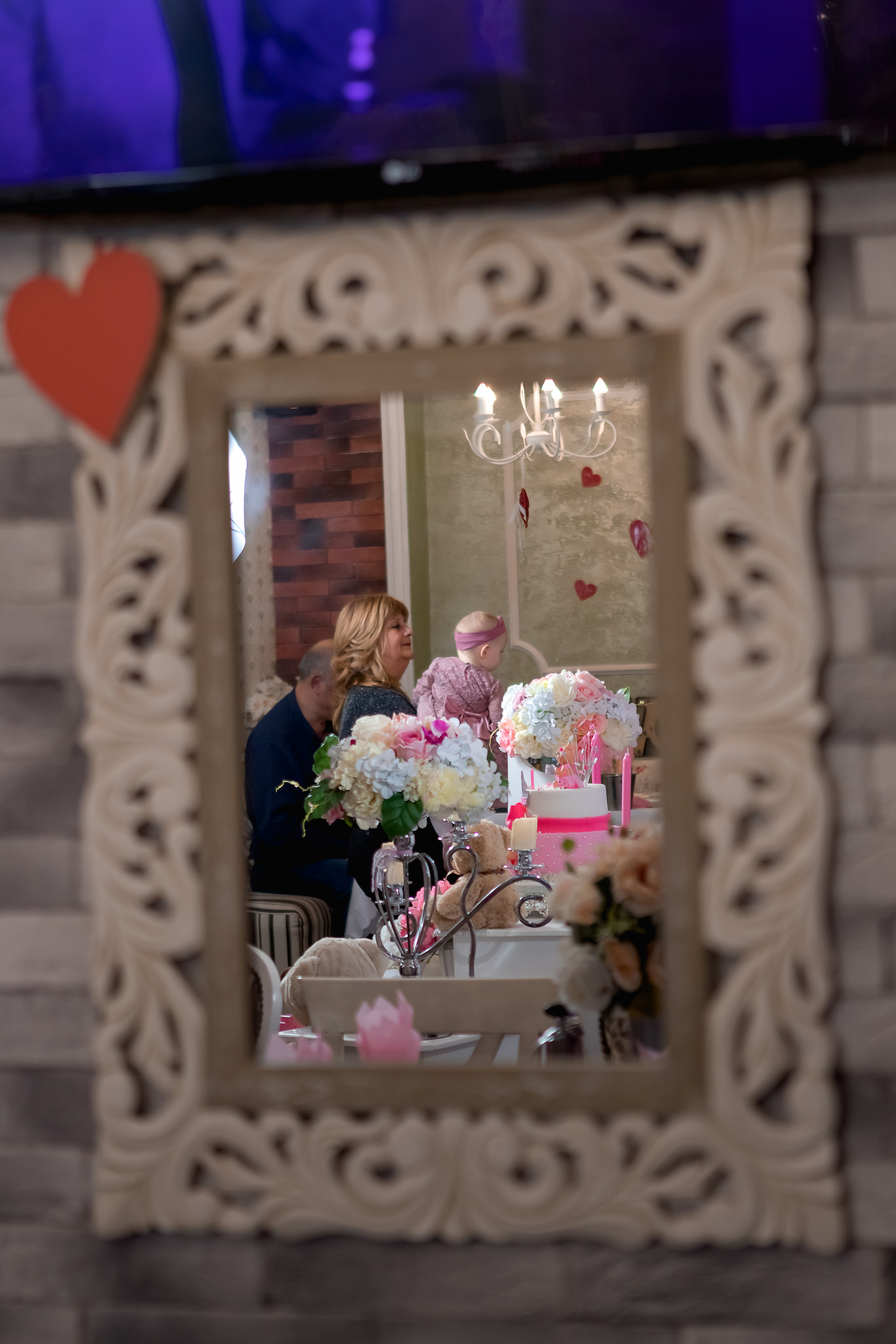 Честита Първа Свещичка. Фотограф Ирина Йотова