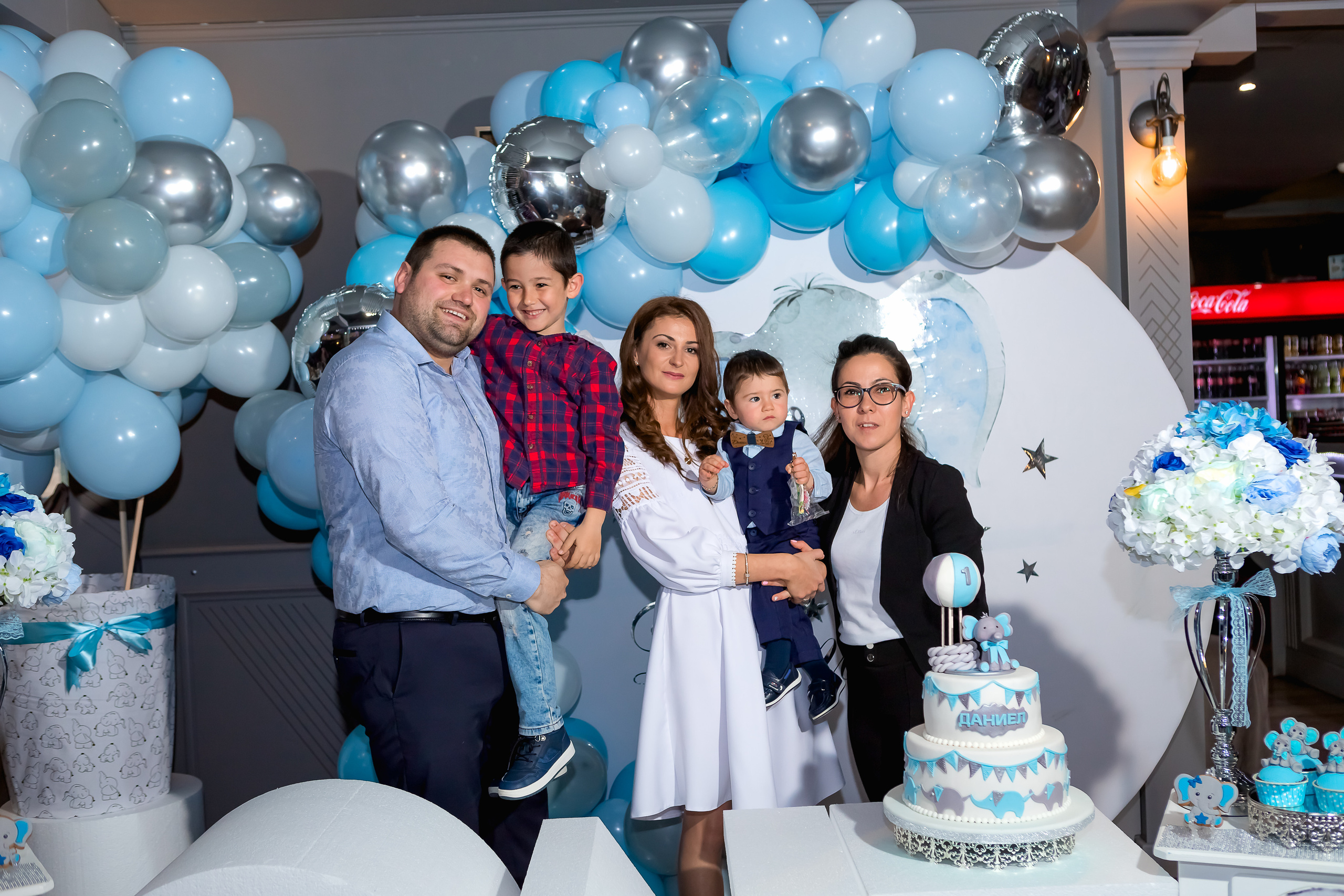 Честита първа свещичка. Фотограф Ирина Йотова