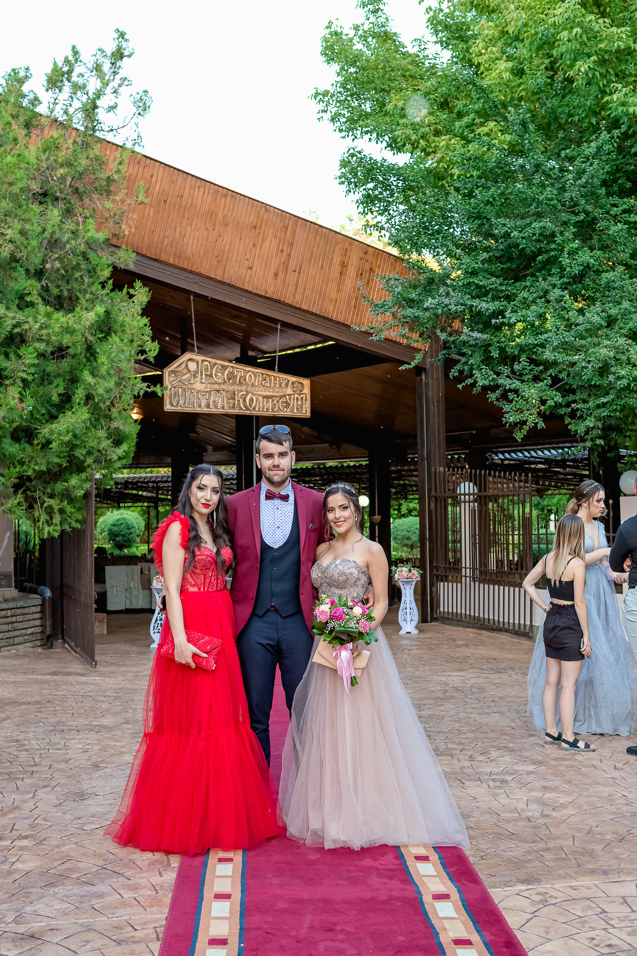 Абитуриентски бал 2020. Фотограф Ирина Йотова