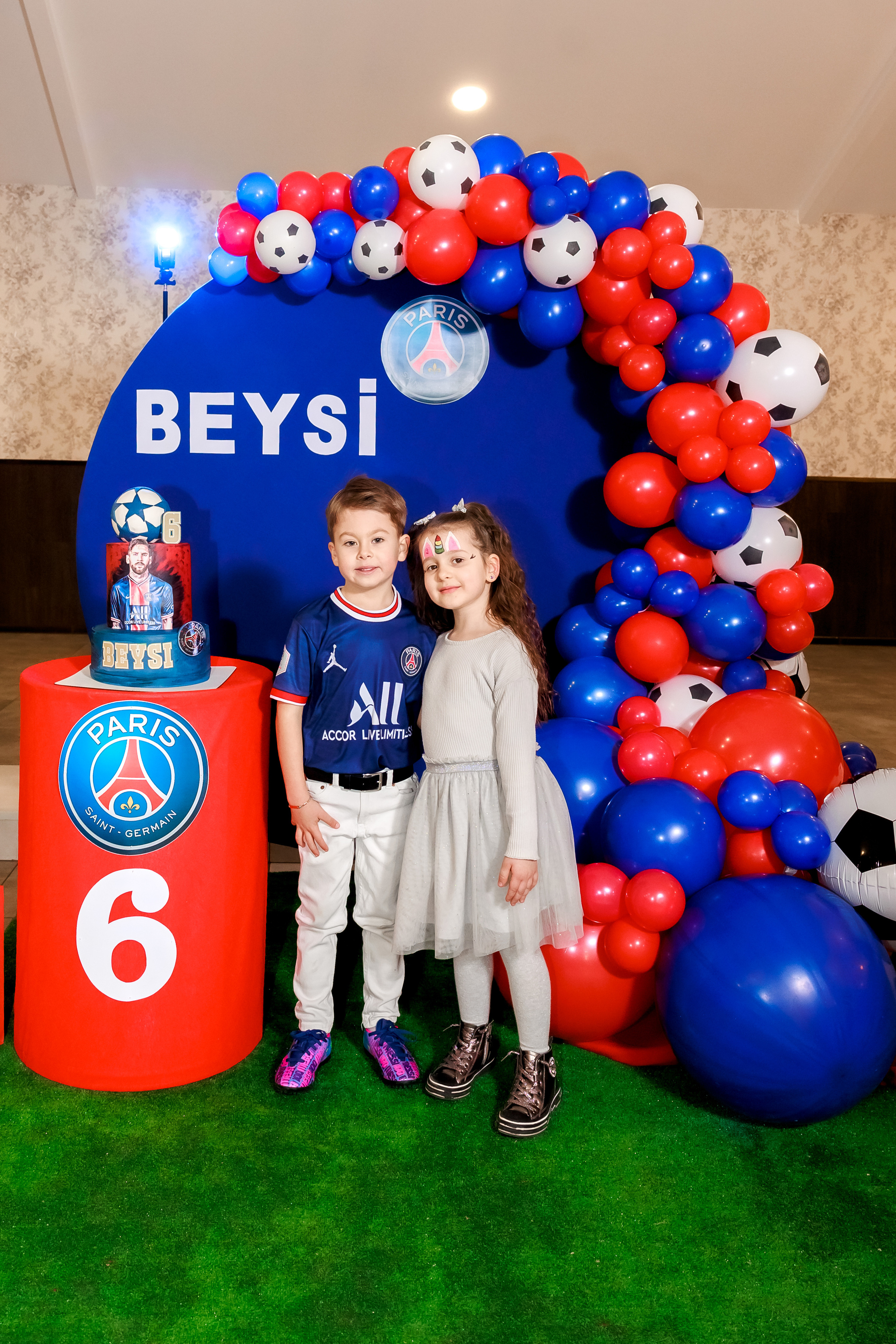 Честит Рожден Ден. Фотограф Ирина Йотова