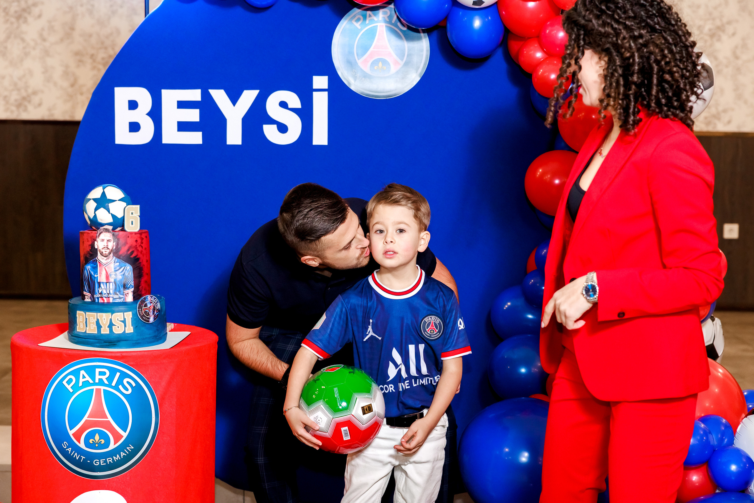 Честит Рожден Ден. Фотограф Ирина Йотова