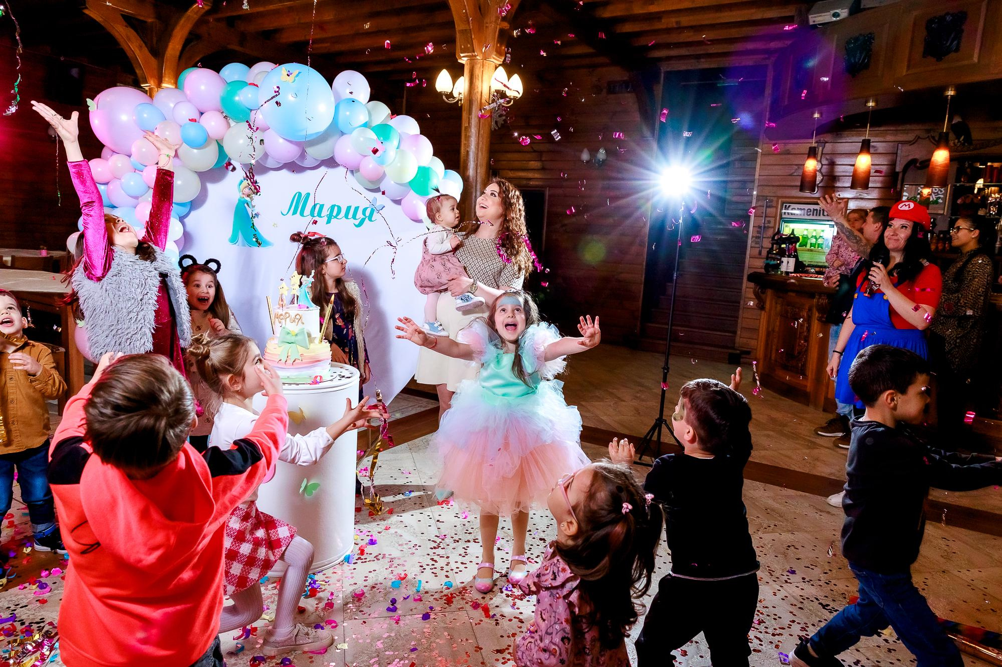 Честит Рожден Ден. Фотограф Ирина Йотова