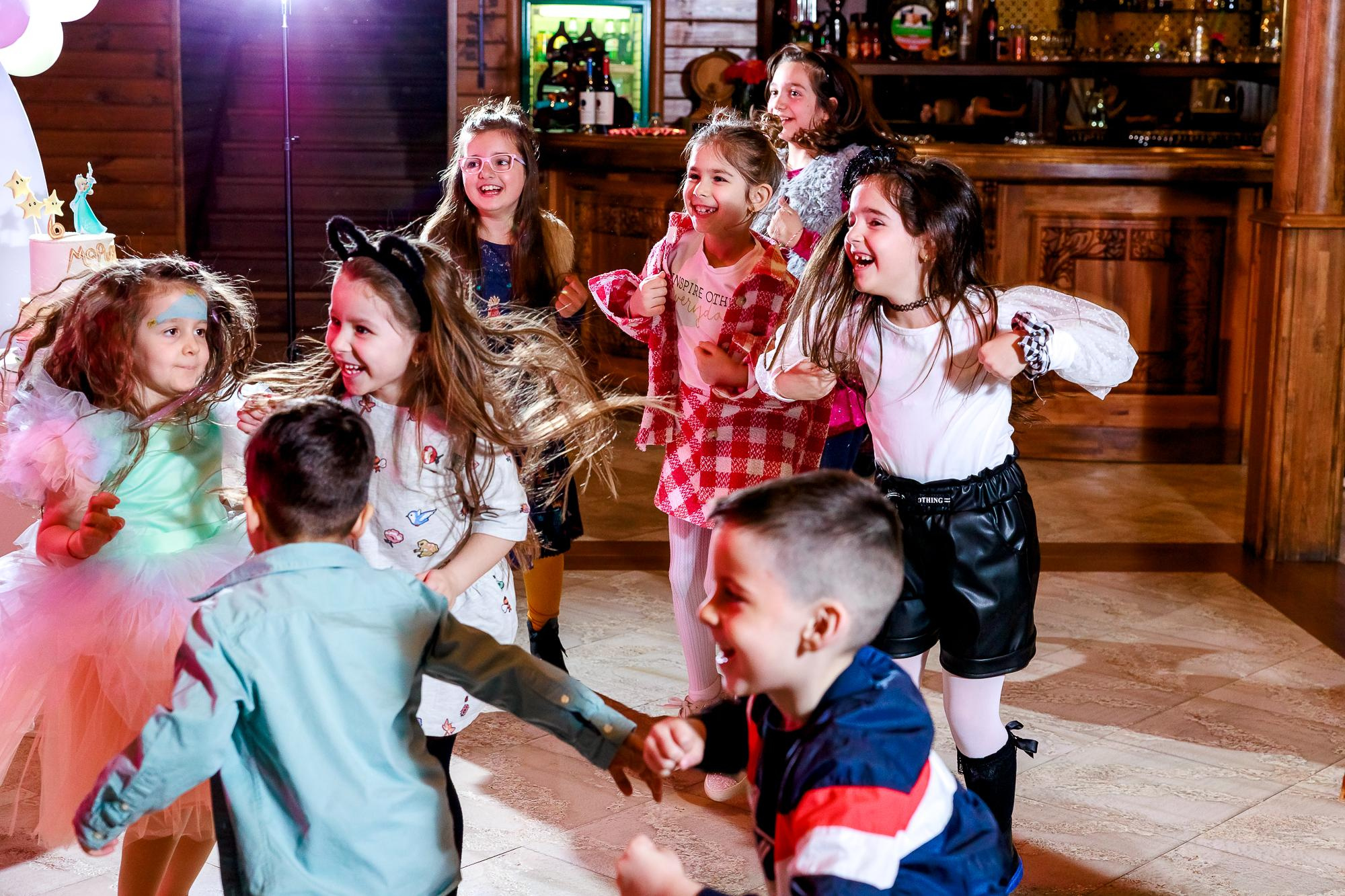 Честит Рожден Ден. Фотограф Ирина Йотова