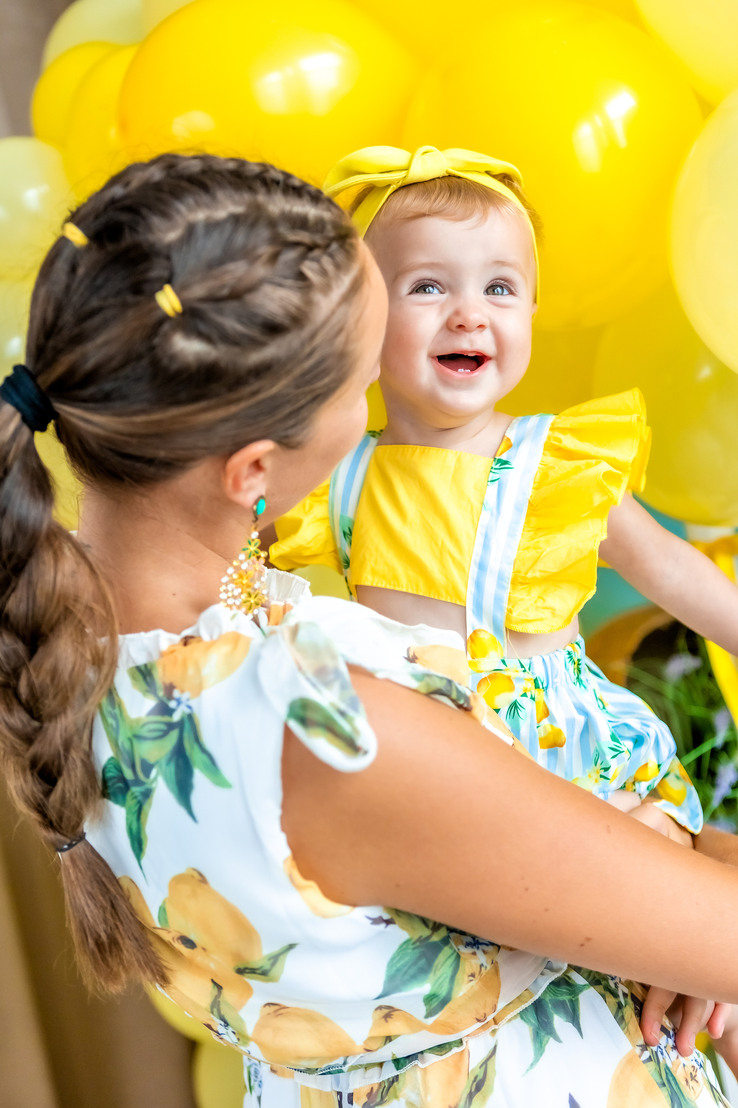 Честит първи рожден ден. Фотограф Ирина Йотова