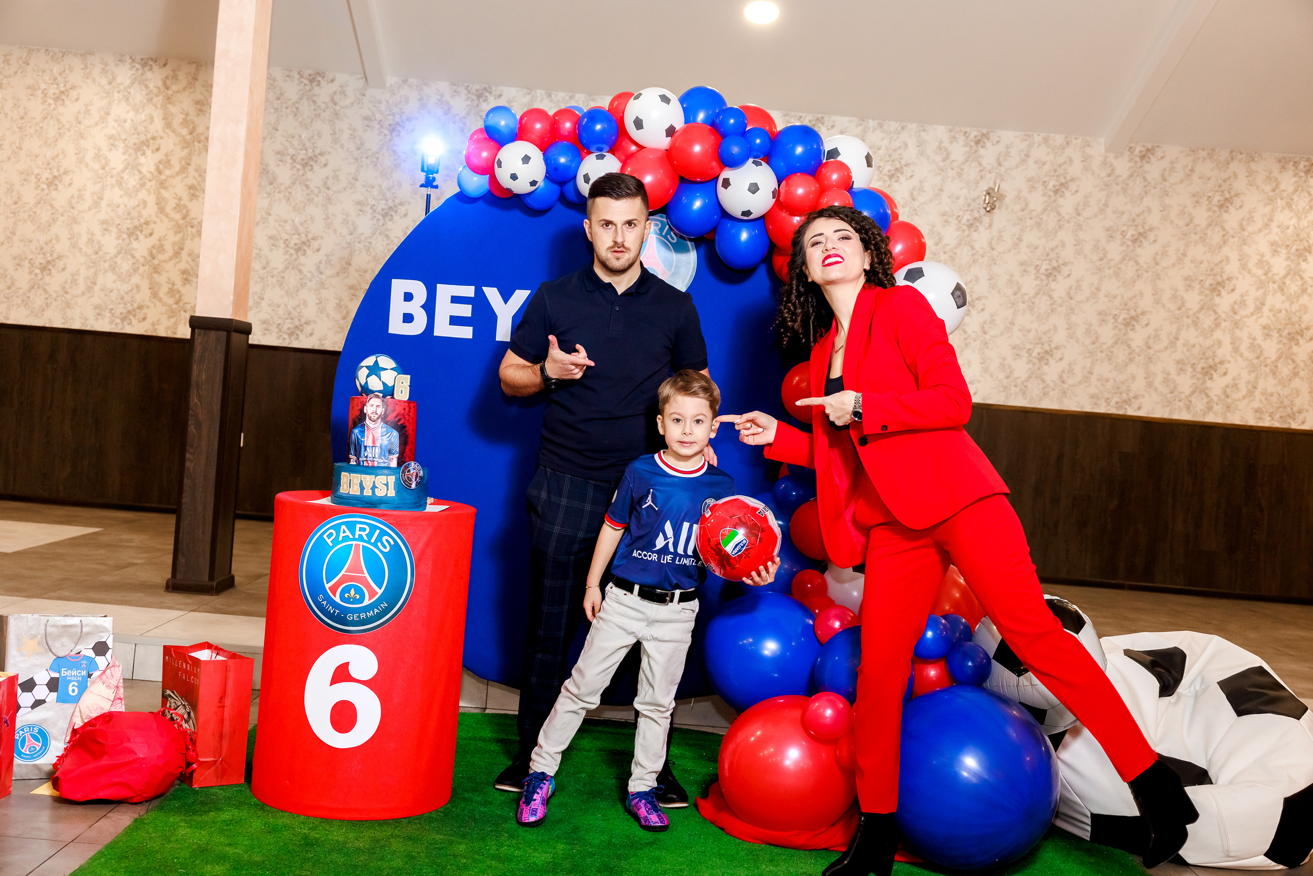 Честит Рожден Ден. Фотограф Ирина Йотова