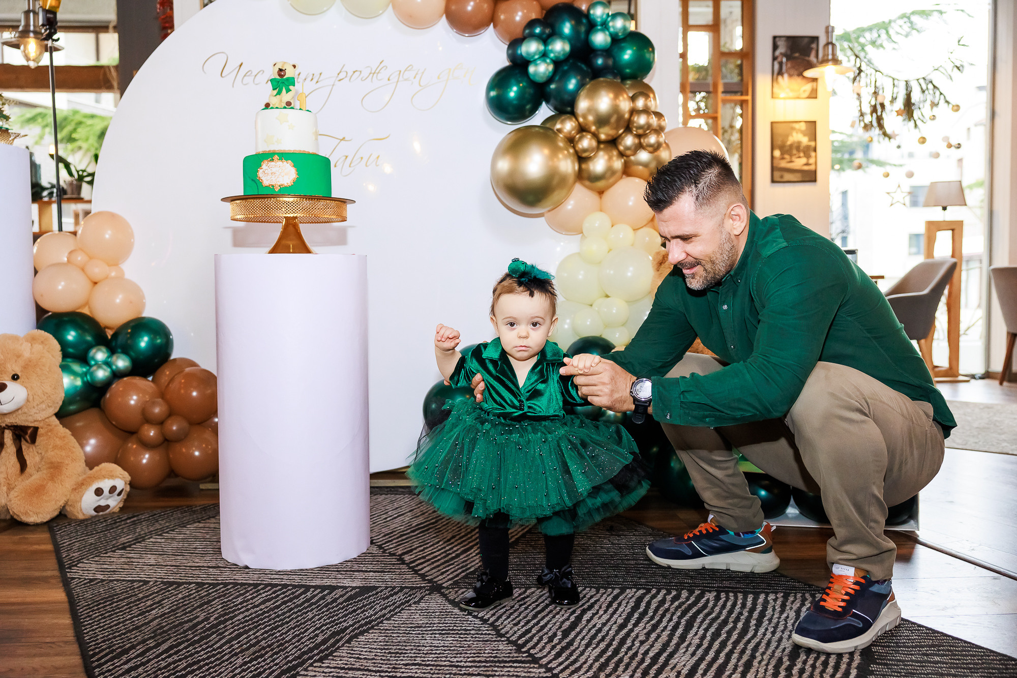 фотосесия на първи рожден ден, фотограф бургас, първи рожден ден, репортаж, репортажно заснимане, първи рожден ден, беббешка фотосесия, фотограф несебър, фотограф поморие, фотогра слънчев бряг, готограф ахелой, заснимане на парти, семеен фотограф