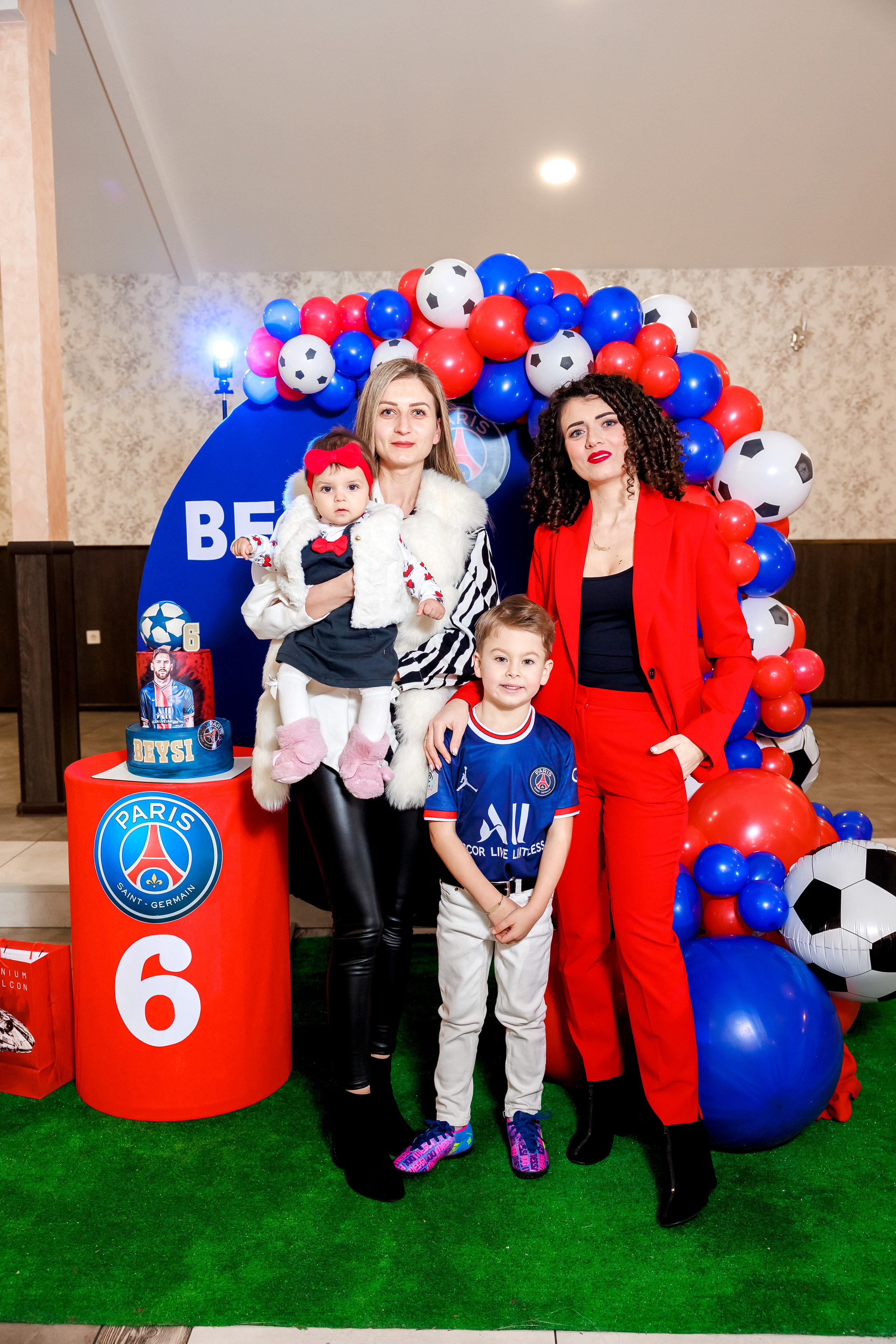 Честит Рожден Ден. Фотограф Ирина Йотова