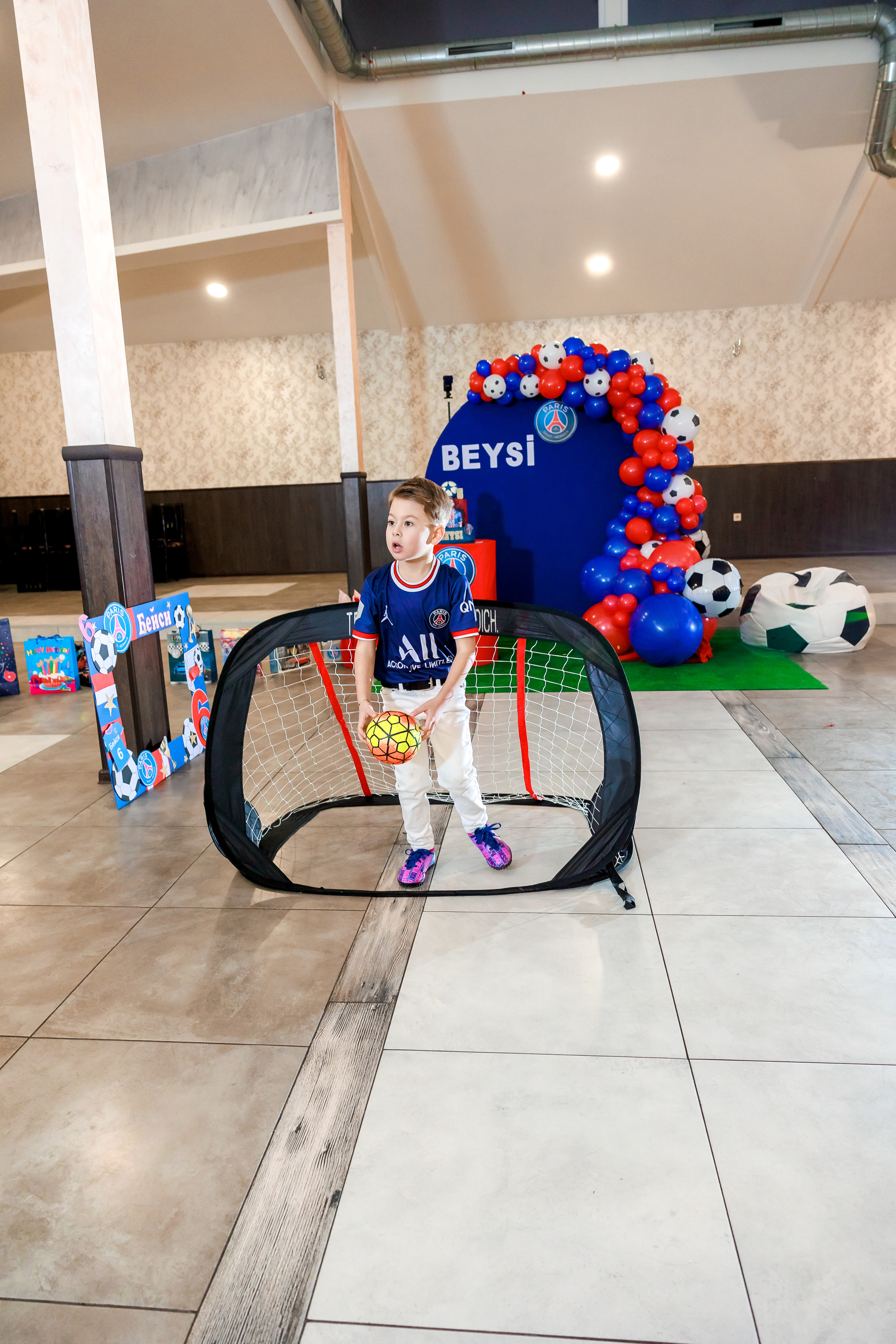 Честит Рожден Ден. Фотограф Ирина Йотова