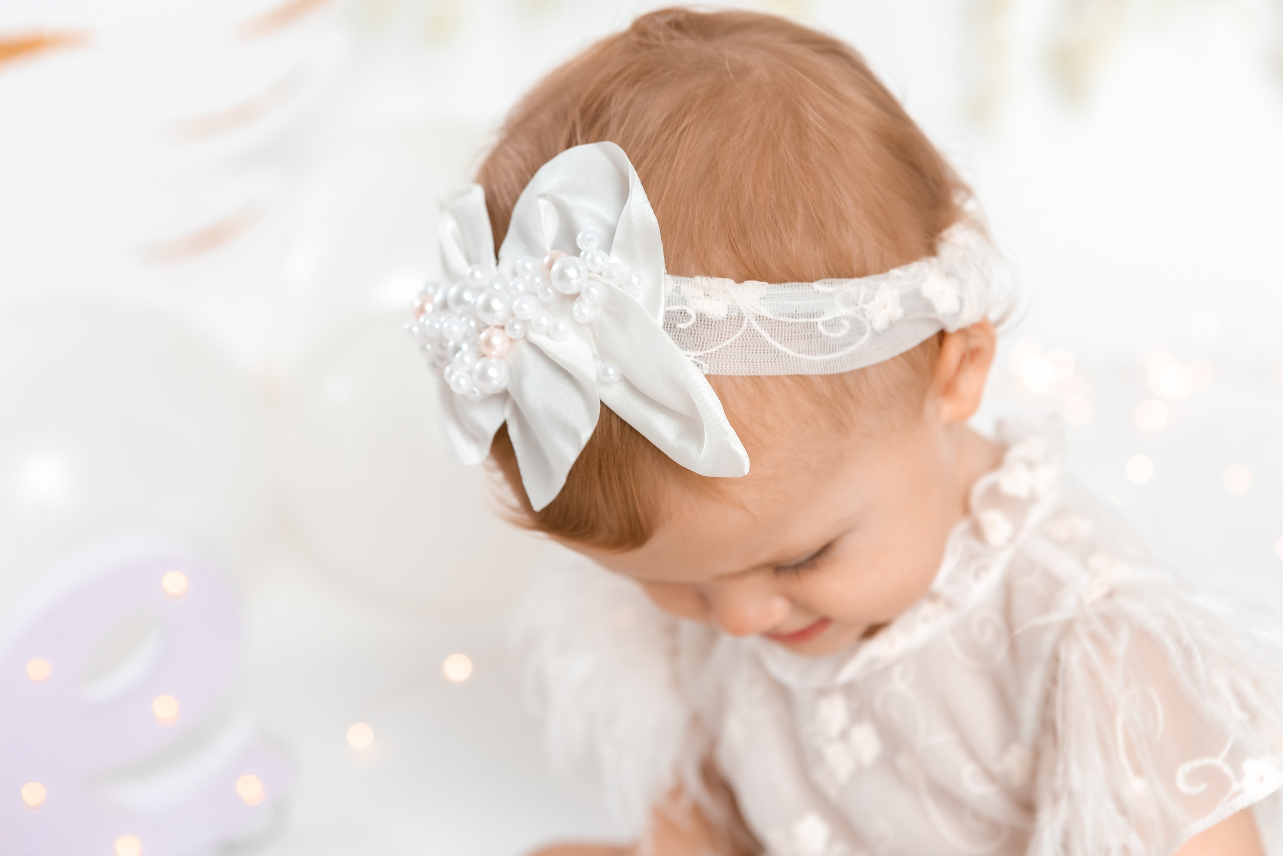 smash cake фотосессия, първи рожден ден, бебешка фотосесия, болони, декорация за рожден ден, фотосесия в студио, детски фотограф, фотограф бургас, най-добйр фотограф