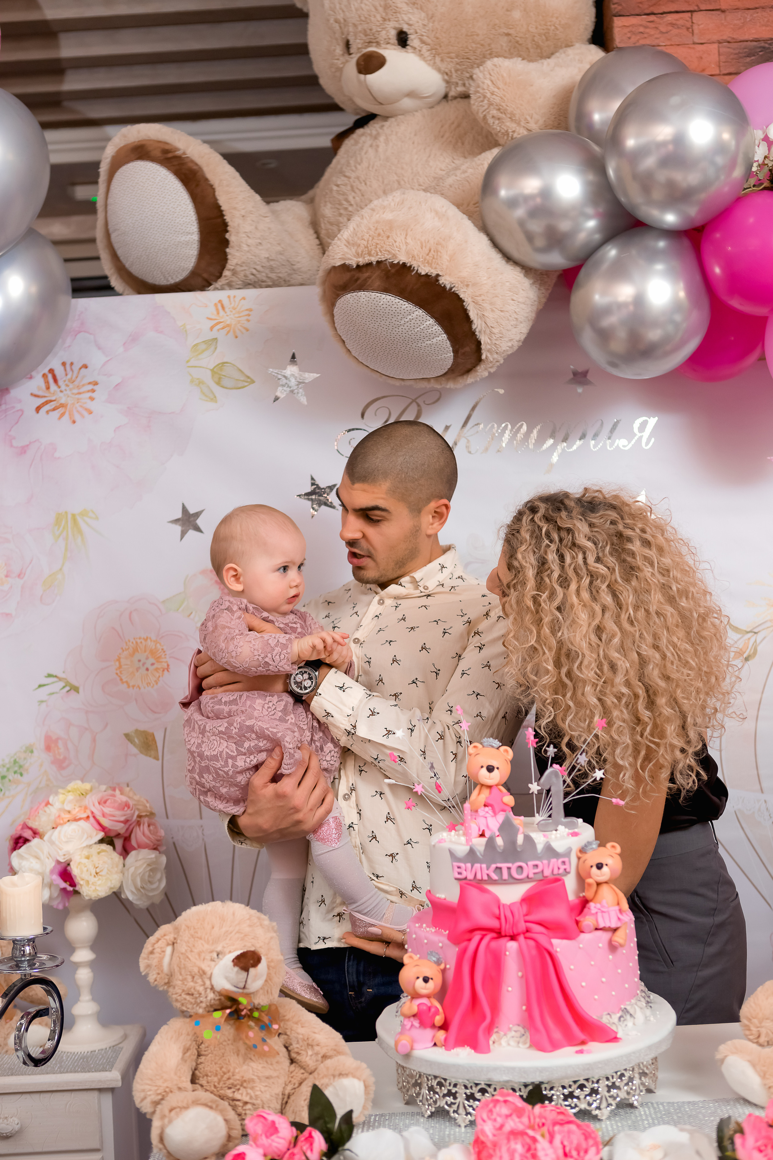 Честита Първа Свещичка. Фотограф Ирина Йотова