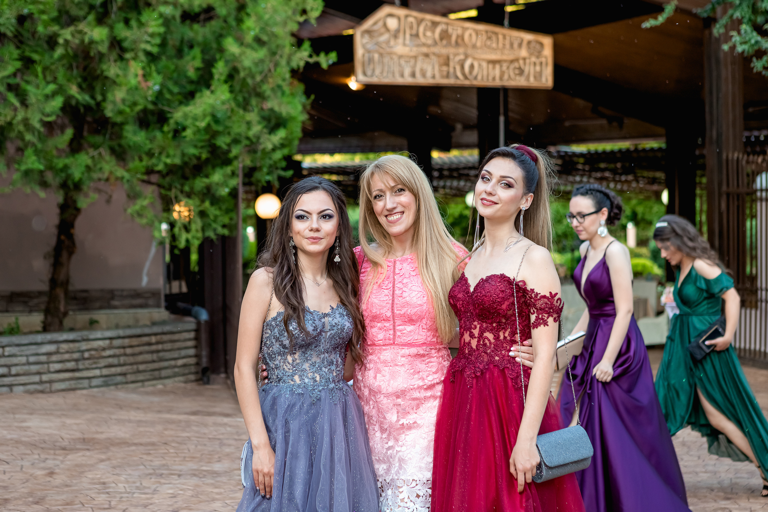 Абитуриентски бал 2020. Фотограф Ирина Йотова