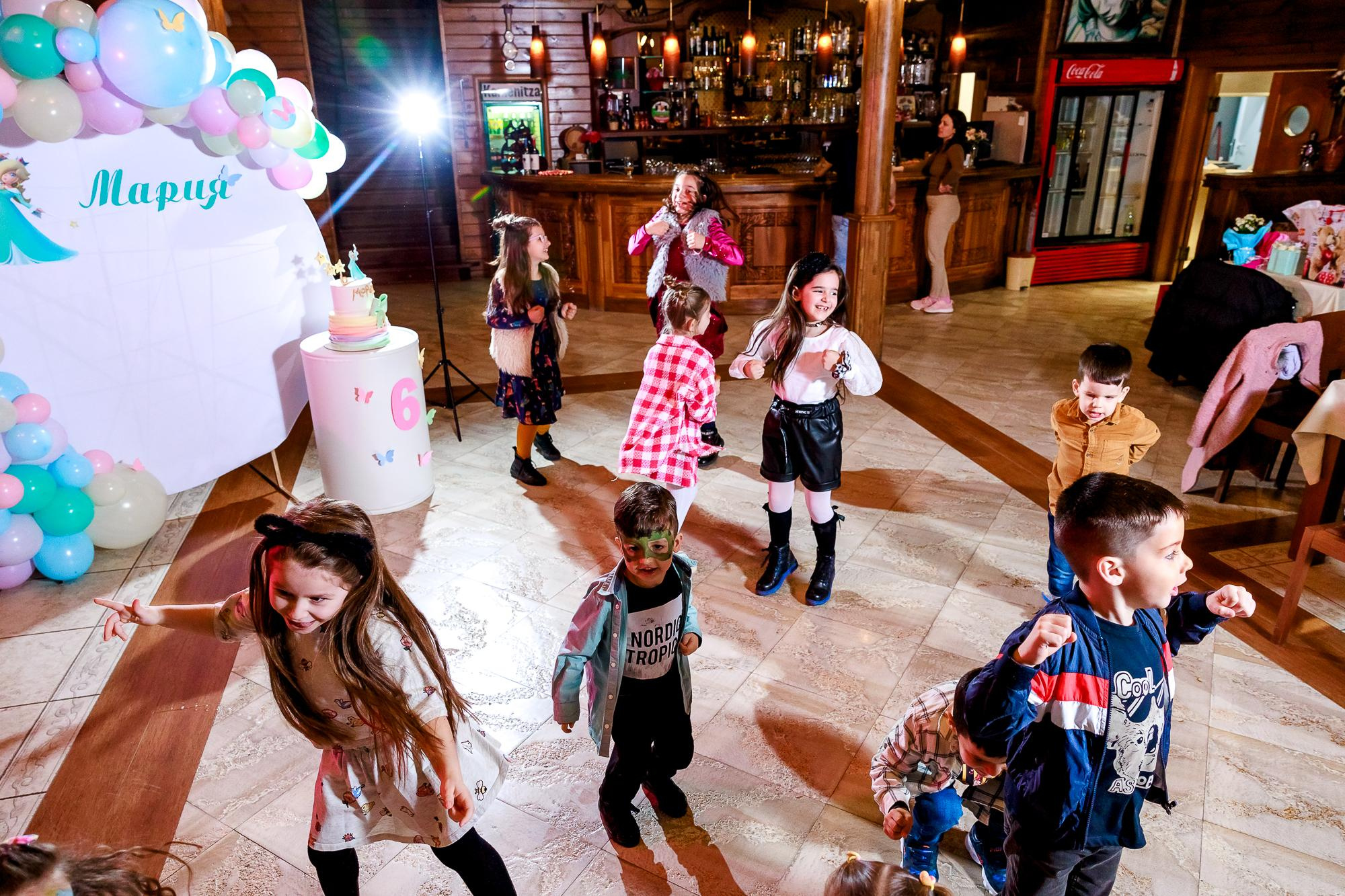 Честит Рожден Ден. Фотограф Ирина Йотова