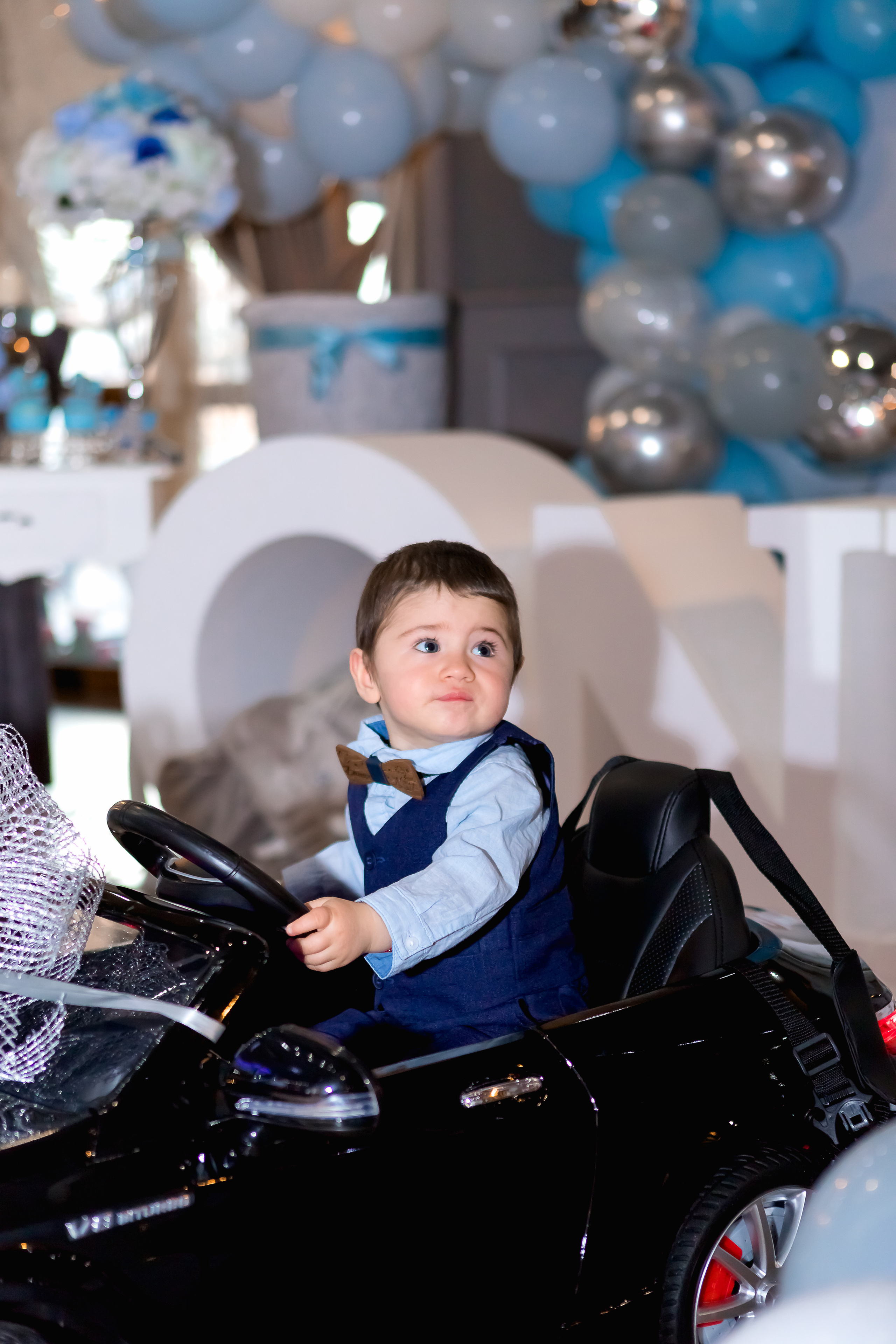 Честита първа свещичка. Фотограф Ирина Йотова