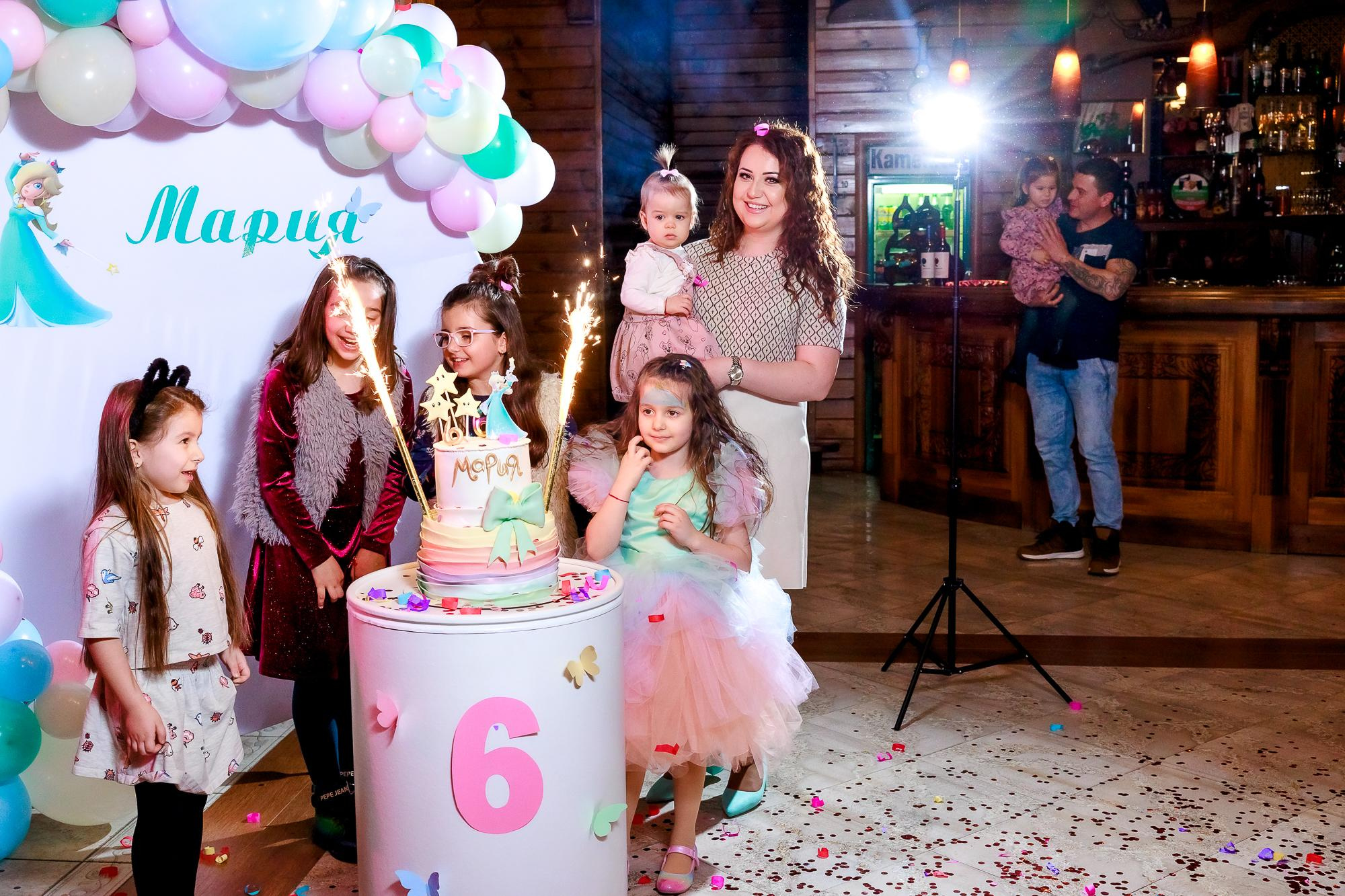 Честит Рожден Ден. Фотограф Ирина Йотова