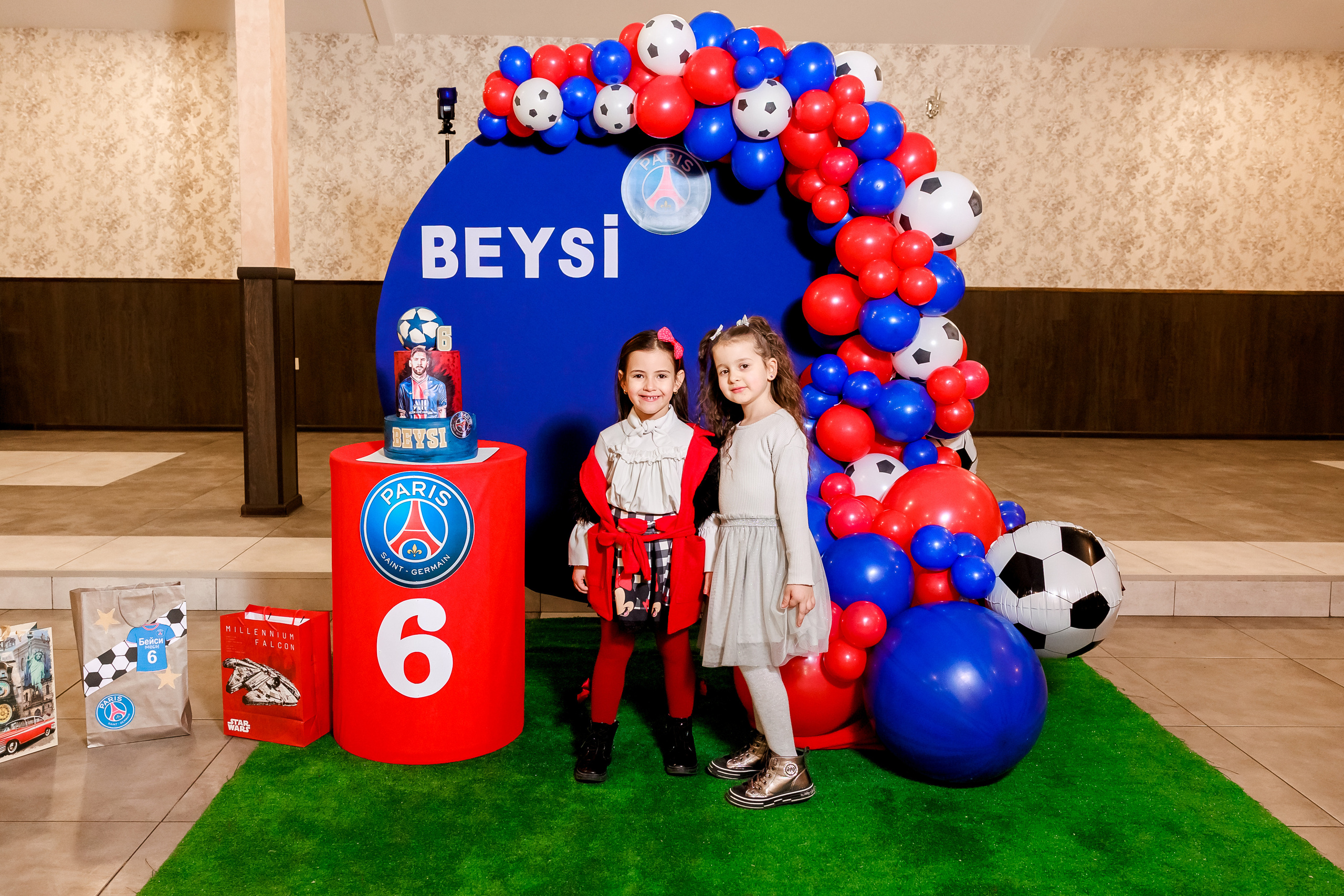 Честит Рожден Ден. Фотограф Ирина Йотова