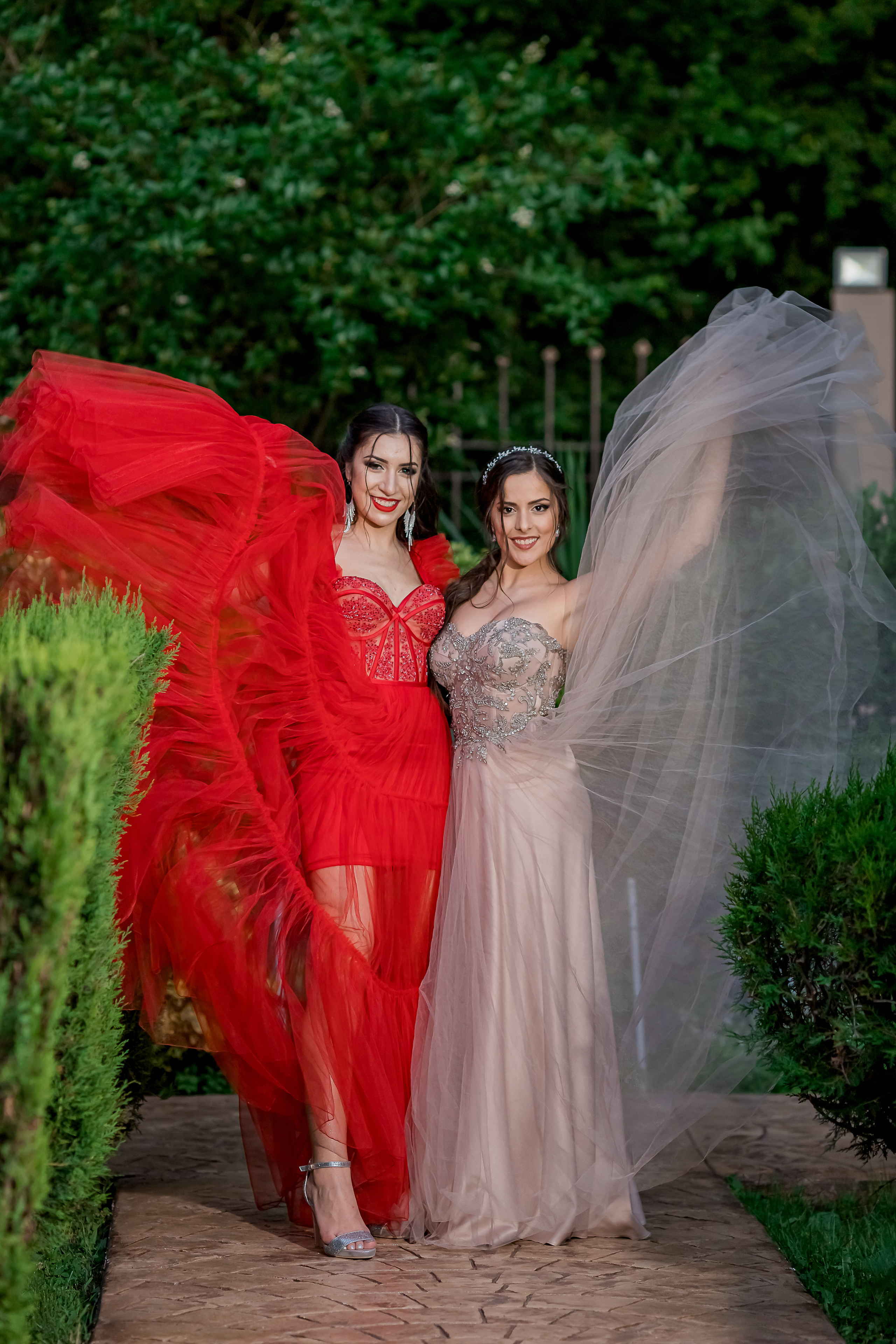 Абитуриентски бал 2020. Фотограф Ирина Йотова