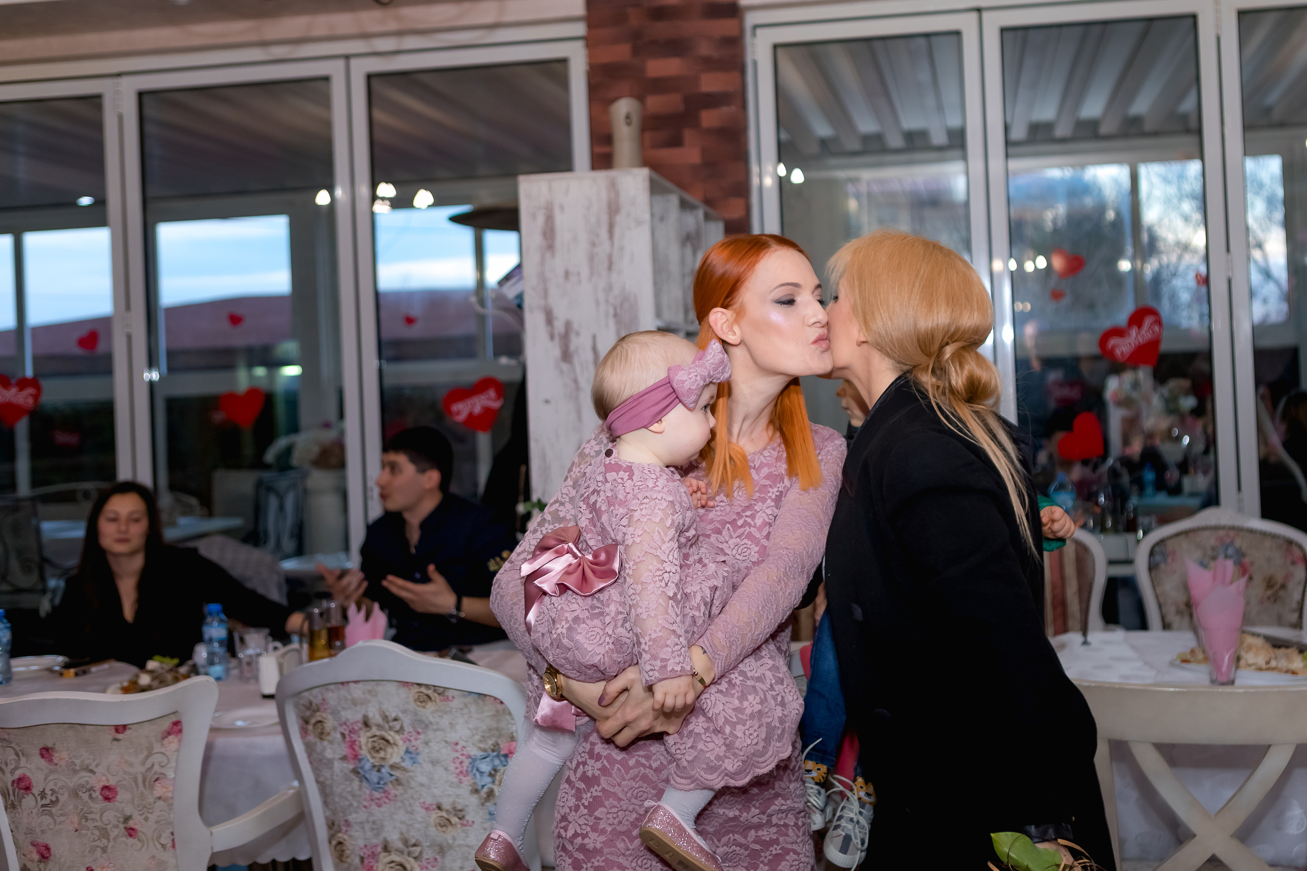 Честита Първа Свещичка. Фотограф Ирина Йотова