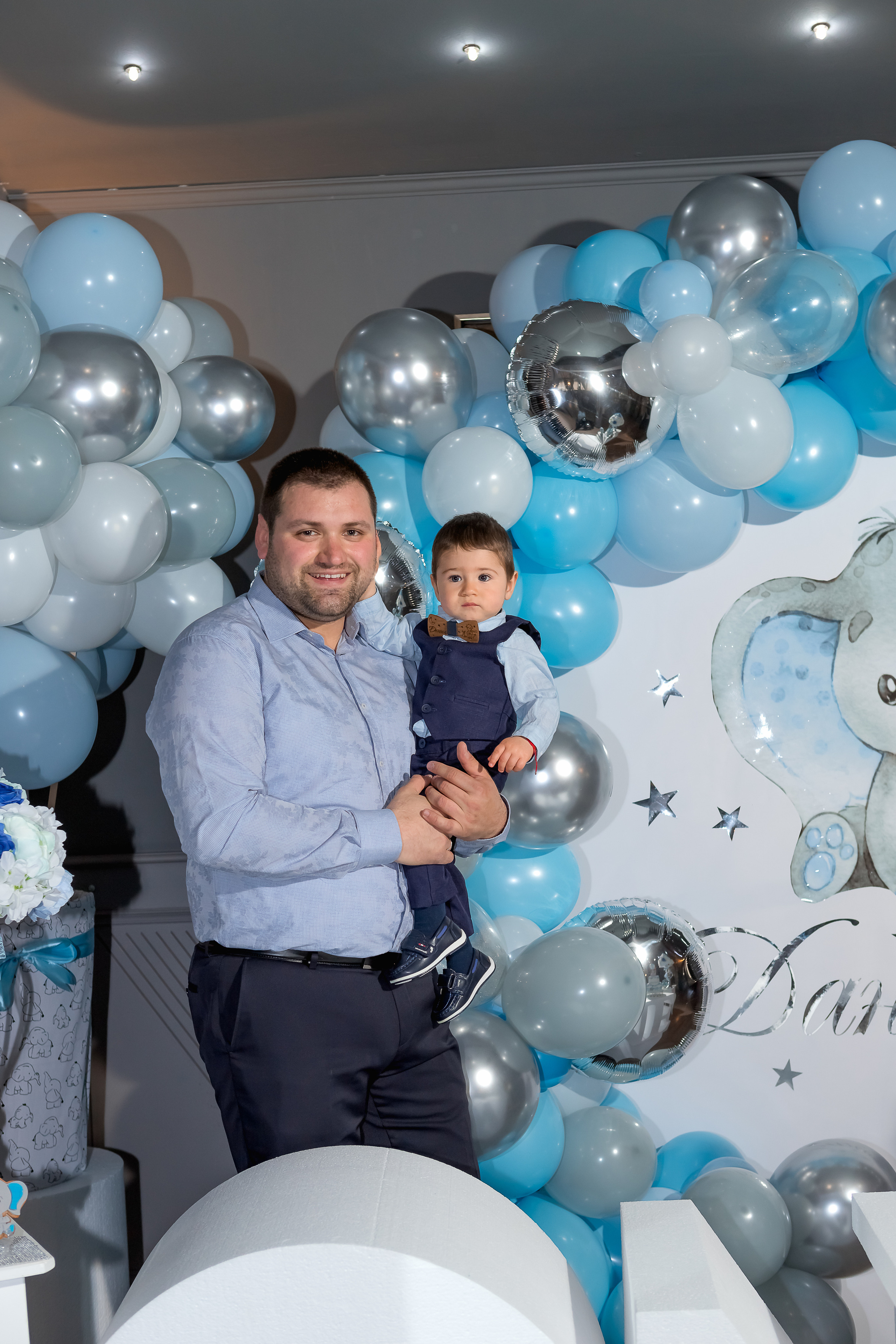 Честита първа свещичка. Фотограф Ирина Йотова