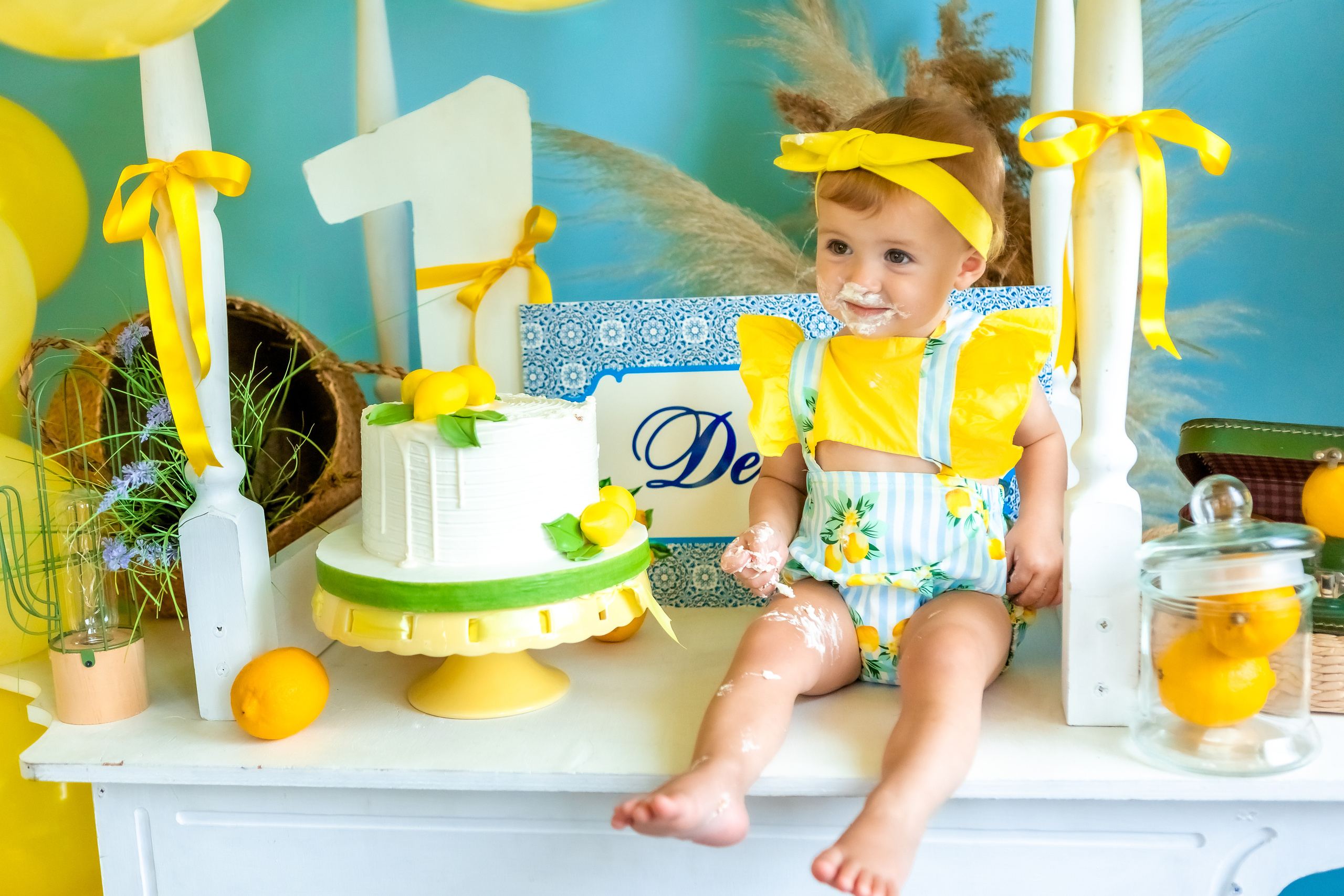 Честит първи рожден ден. Фотограф Ирина Йотова