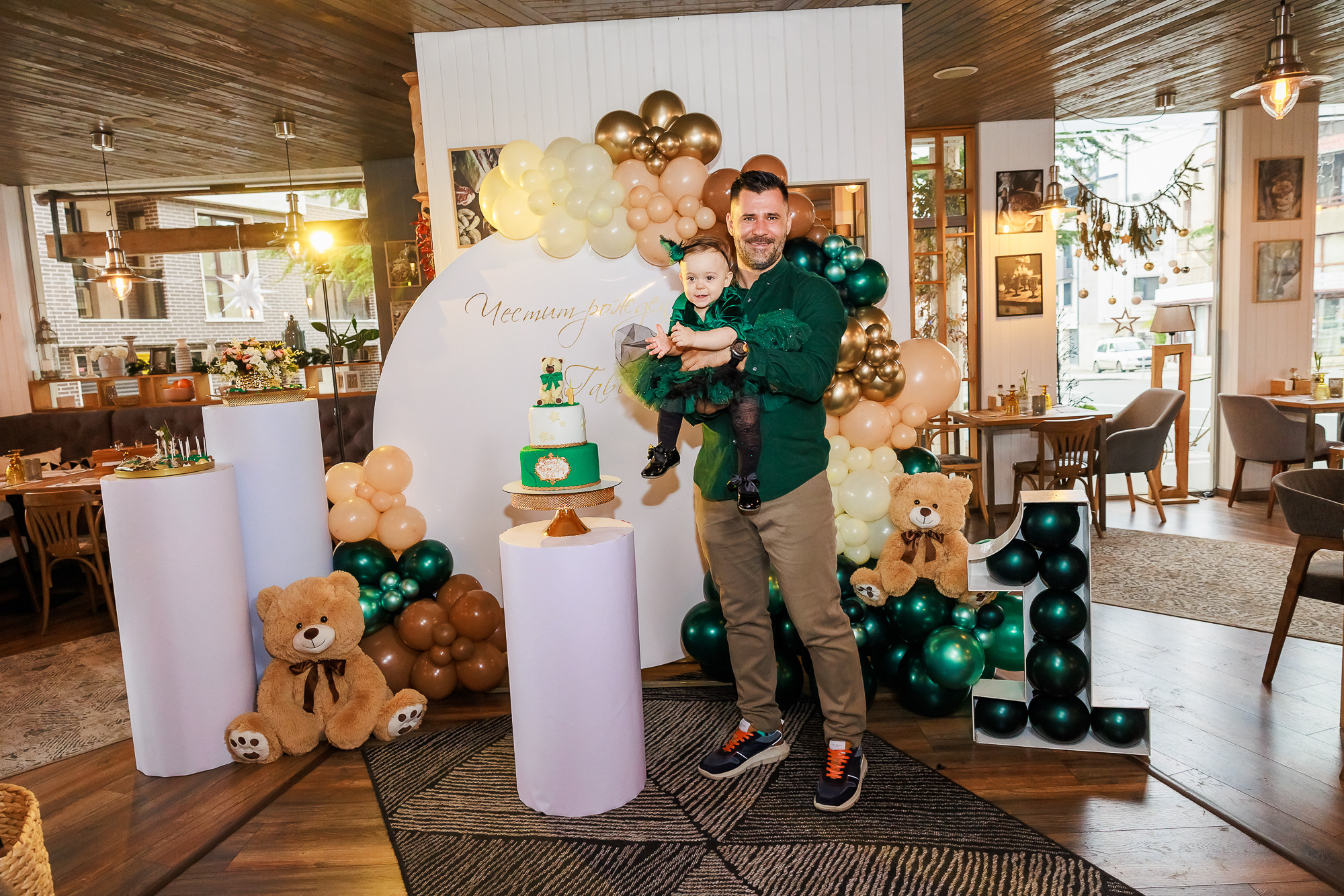 фотосесия на първи рожден ден, фотограф бургас, първи рожден ден, репортаж, репортажно заснимане, първи рожден ден, беббешка фотосесия, фотограф несебър, фотограф поморие, фотогра слънчев бряг, готограф ахелой, заснимане на парти, семеен фотограф