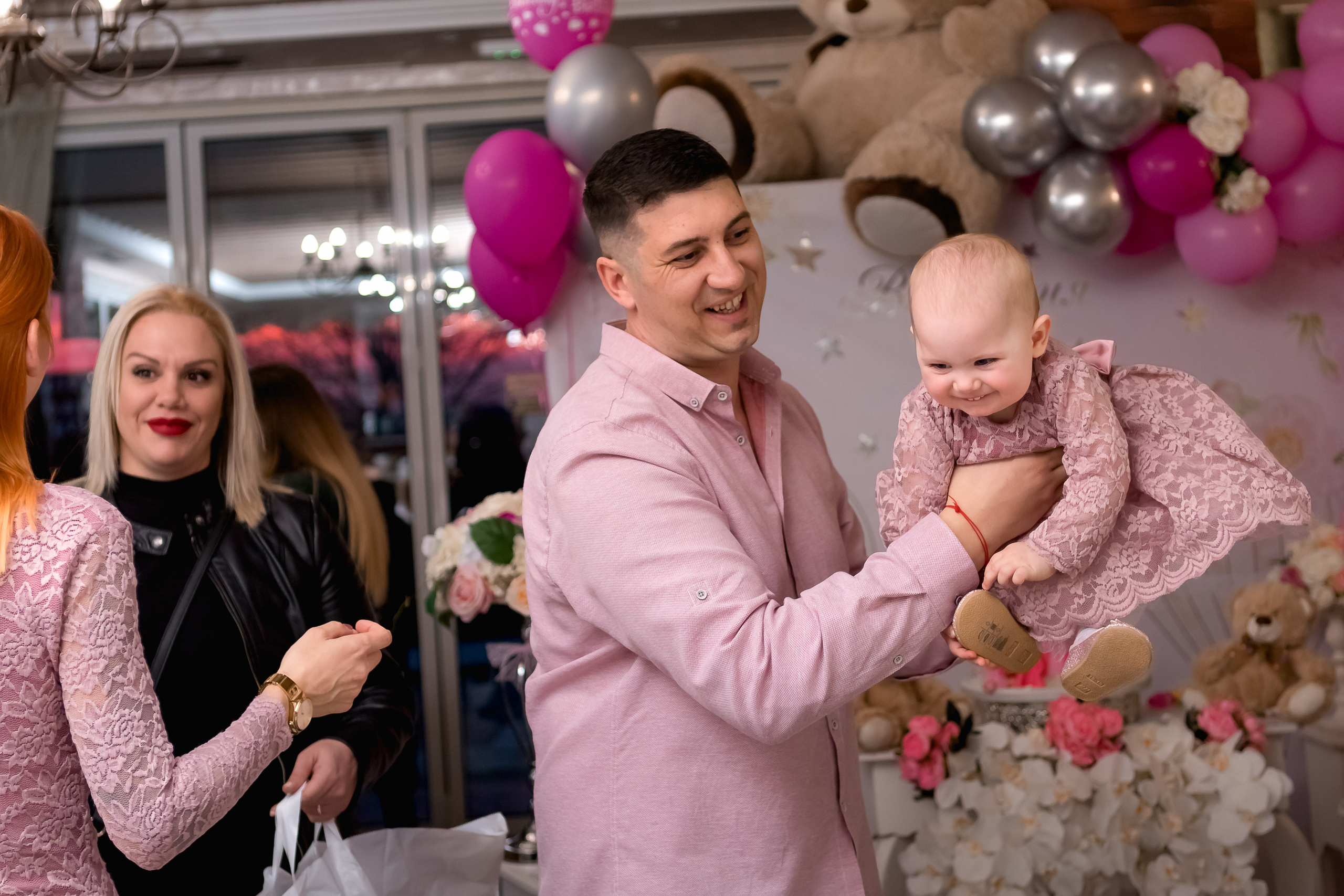 Честита Първа Свещичка. Фотограф Ирина Йотова