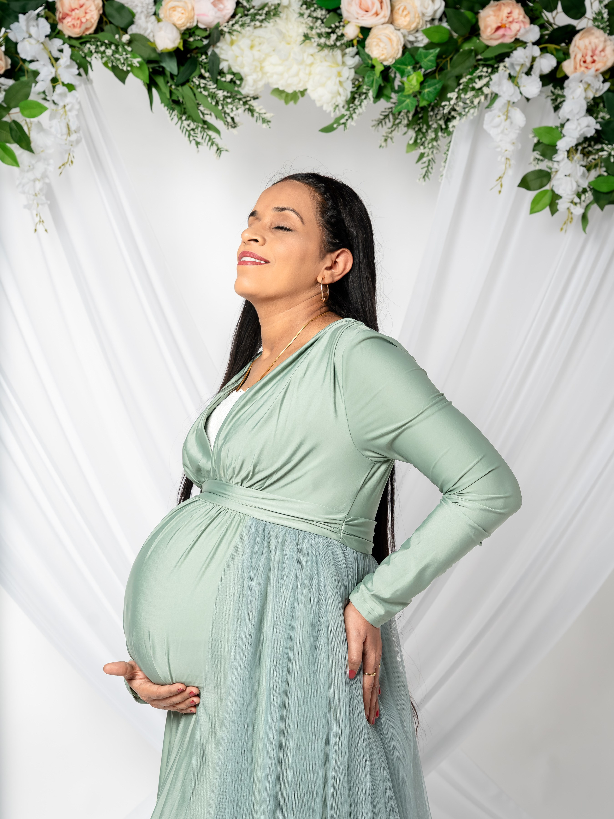 Maternity. Newborn, Maternity & Family Photographer — Our Little World Studio