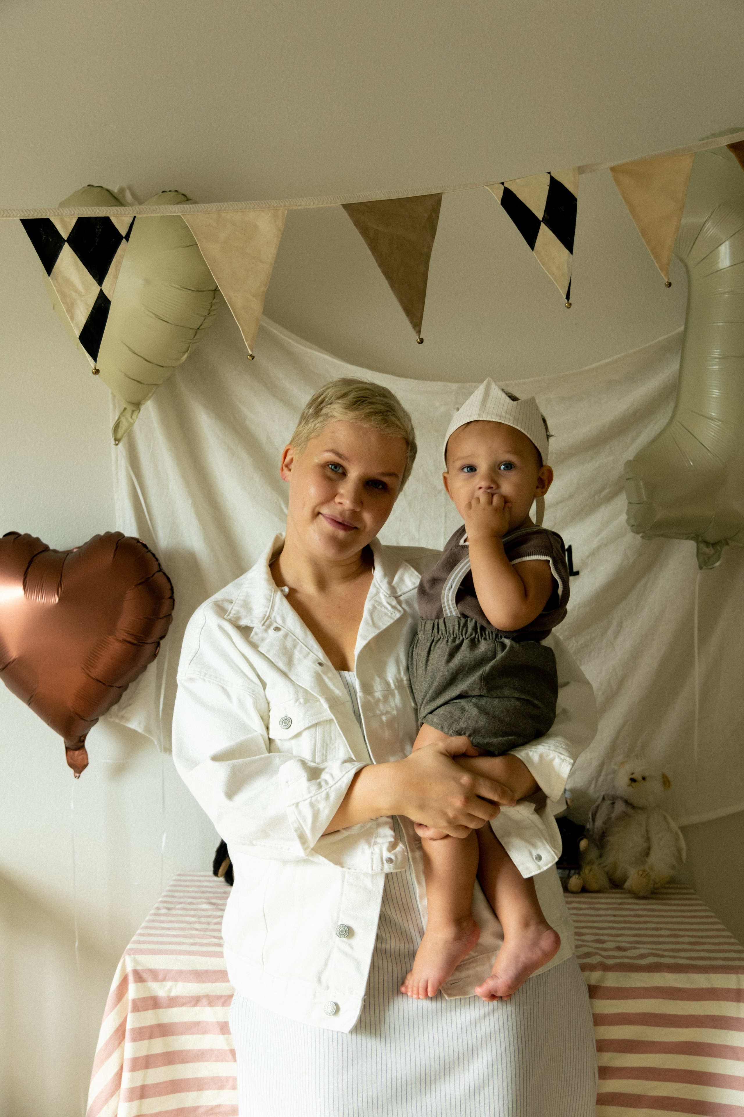 Veniamin 1 year party. Photographer Vladmir Gladkov