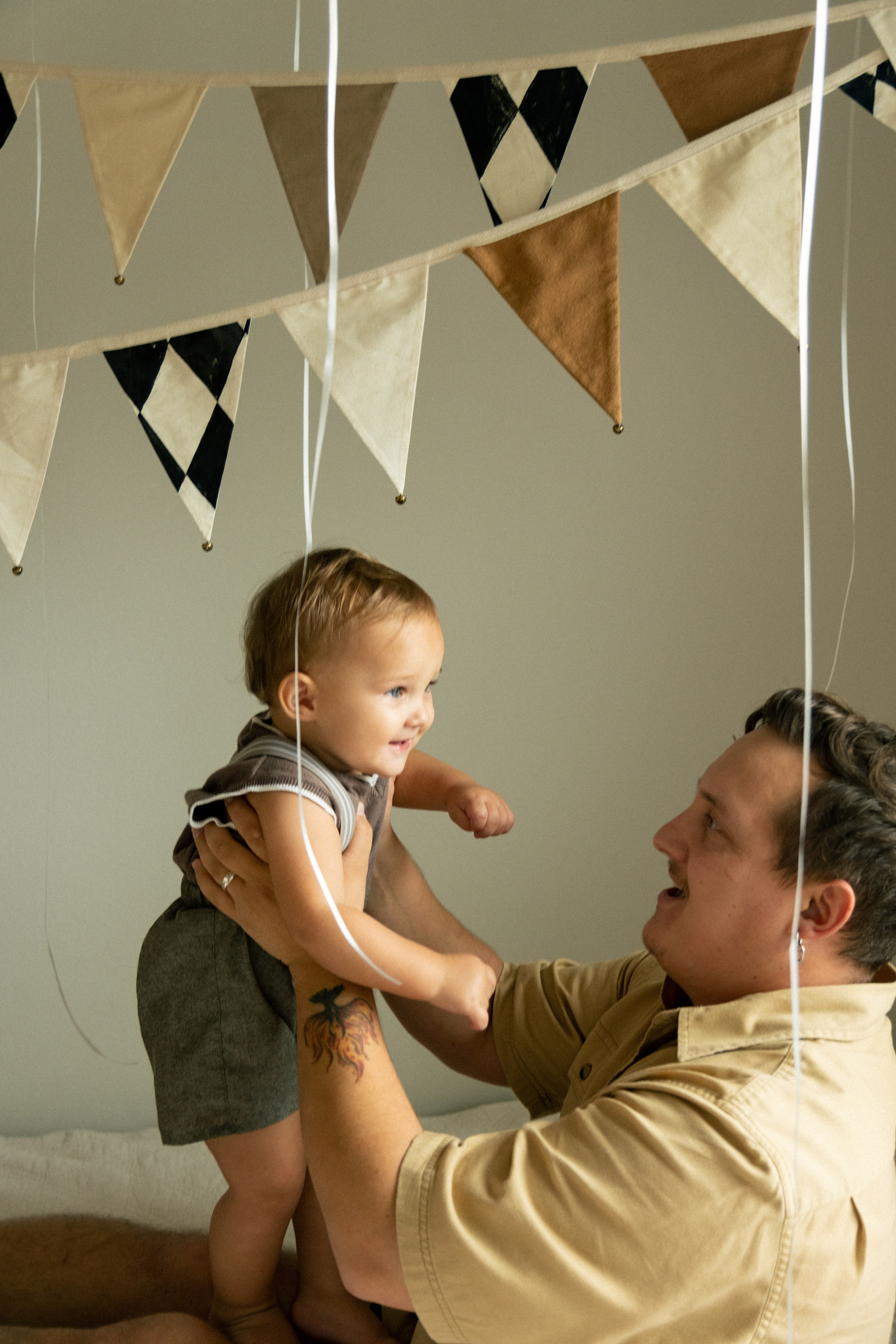 Veniamin 1 year party. Photographer Vladmir Gladkov